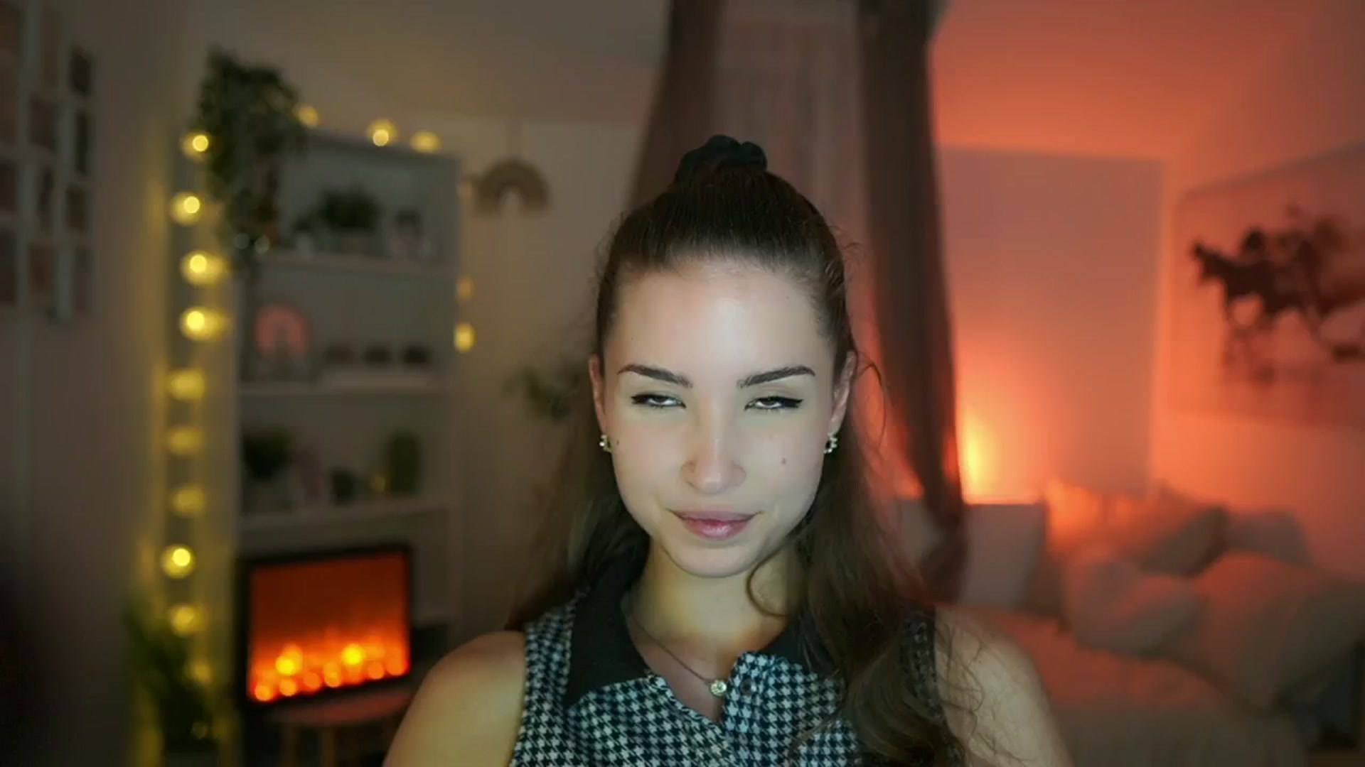 Gallery image thumbnail from Shy_jane's myfreecams stream on, 06/30/2024, 12:32 image 18 of 20