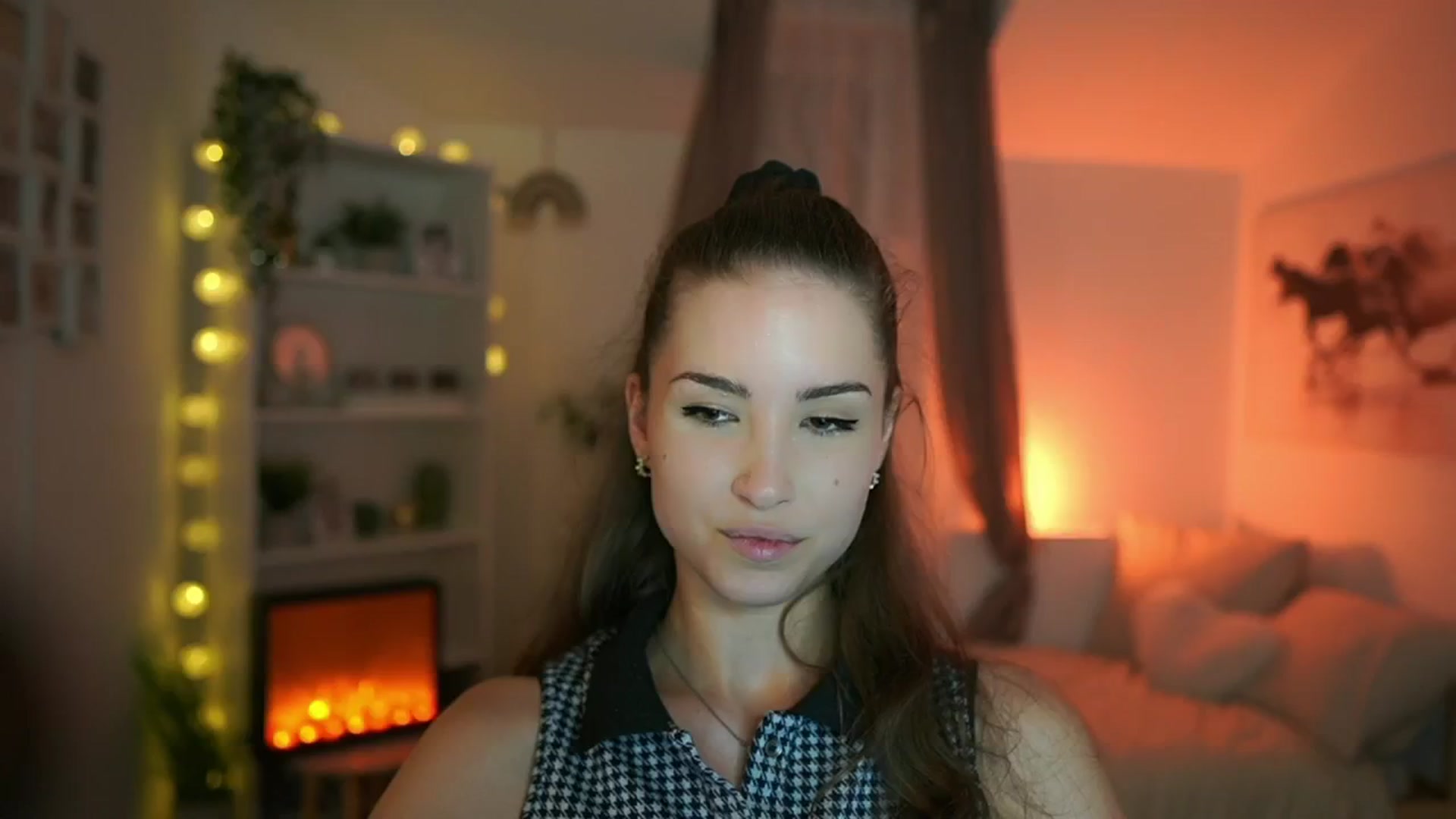 Gallery image thumbnail from Shy_jane's myfreecams stream on, 06/30/2024, 12:32 image 14 of 20
