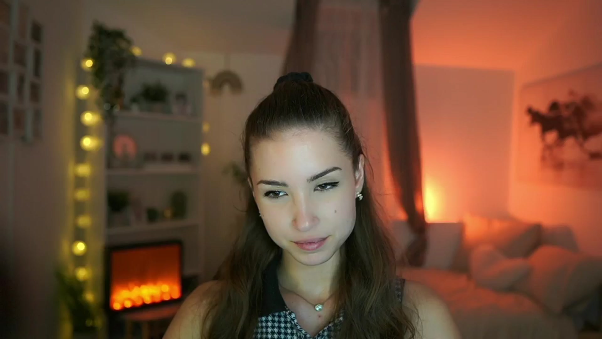 Gallery image thumbnail from Shy_jane's myfreecams stream on, 06/30/2024, 14:19 image 4 of 20