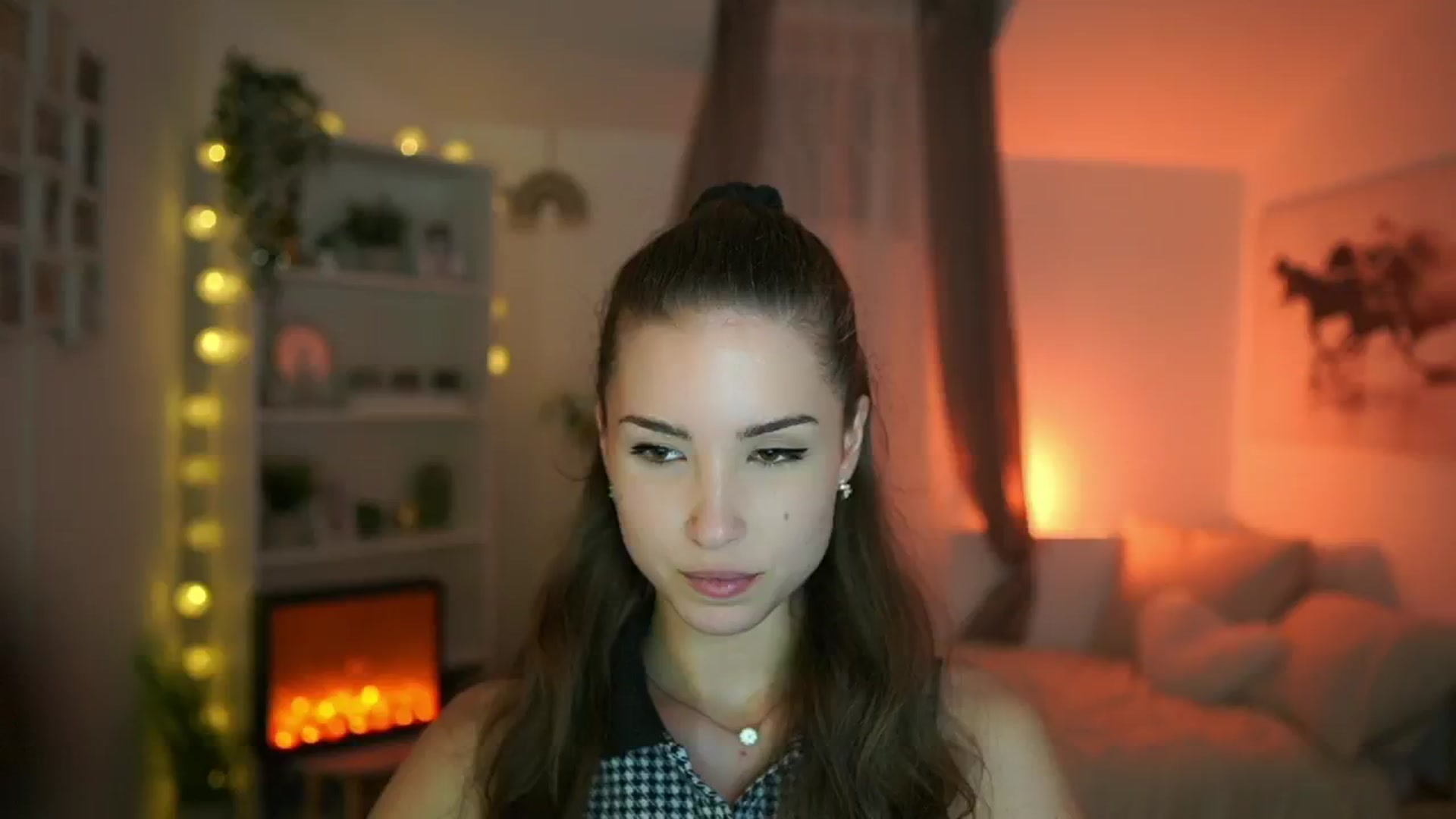 Gallery image thumbnail from Shy_jane's myfreecams stream on, 06/30/2024, 14:19 image 1 of 20