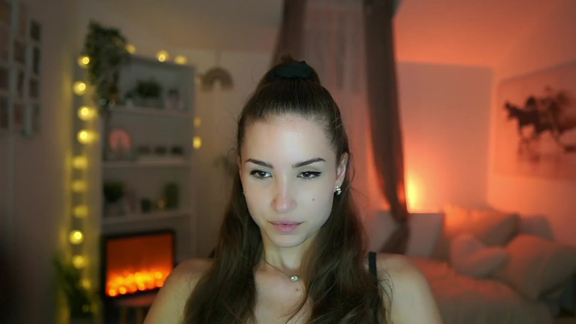 Gallery image thumbnail from Shy_jane's myfreecams stream on, 06/30/2024, 14:48 image 11 of 20