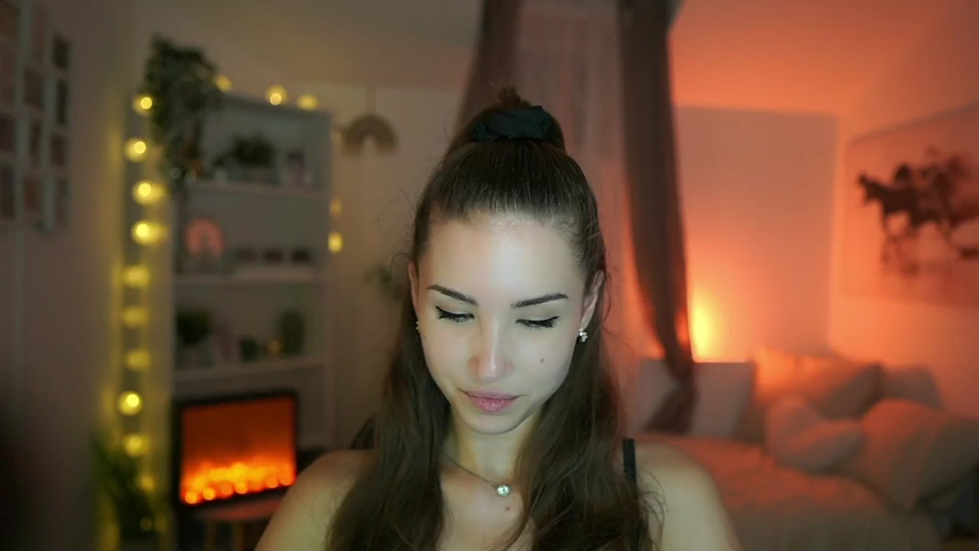 Gallery image thumbnail from Shy_jane's myfreecams stream on, 06/30/2024, 14:48 image 15 of 20