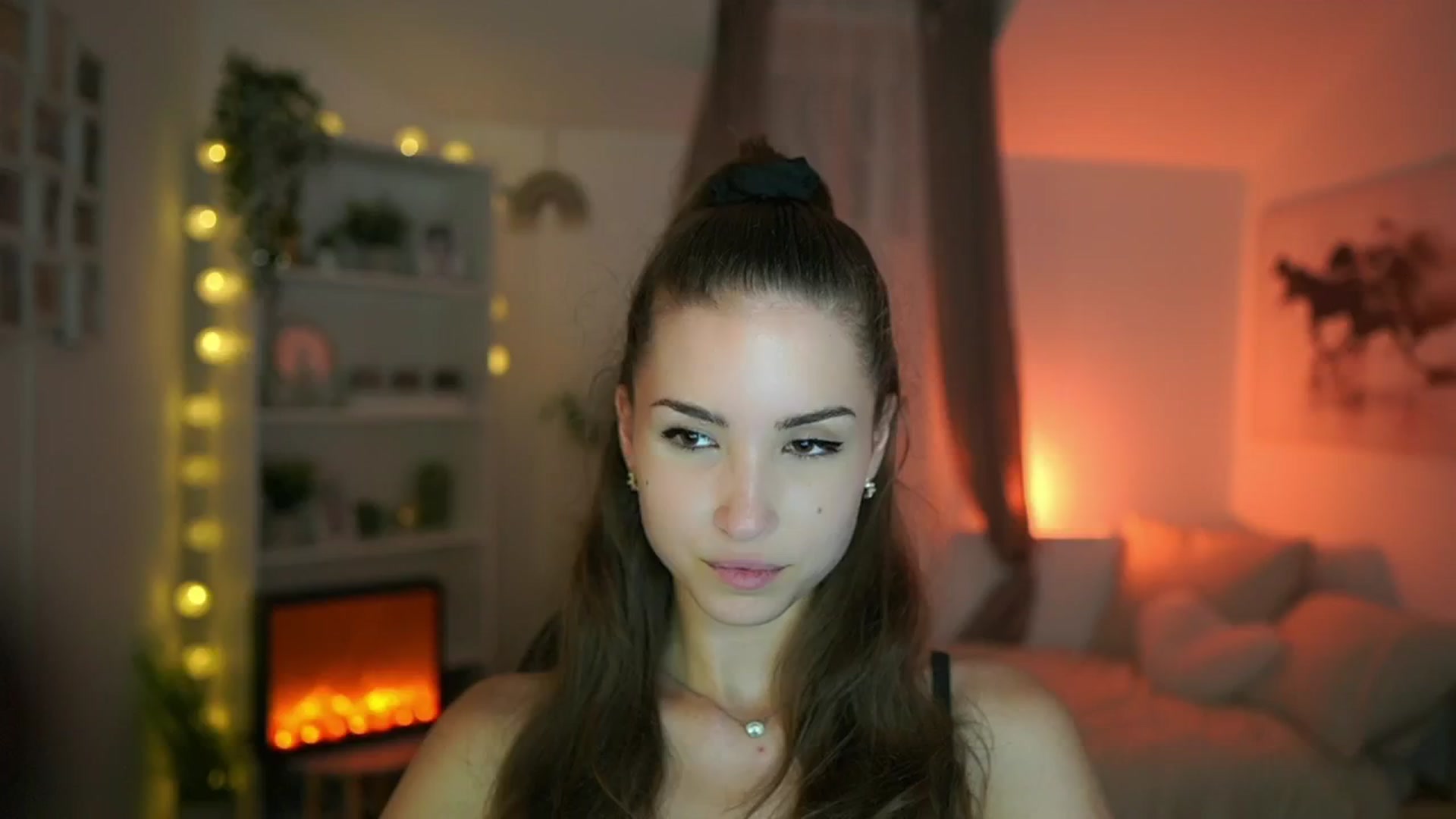 Gallery image thumbnail from Shy_jane's myfreecams stream on, 06/30/2024, 14:48 image 10 of 20