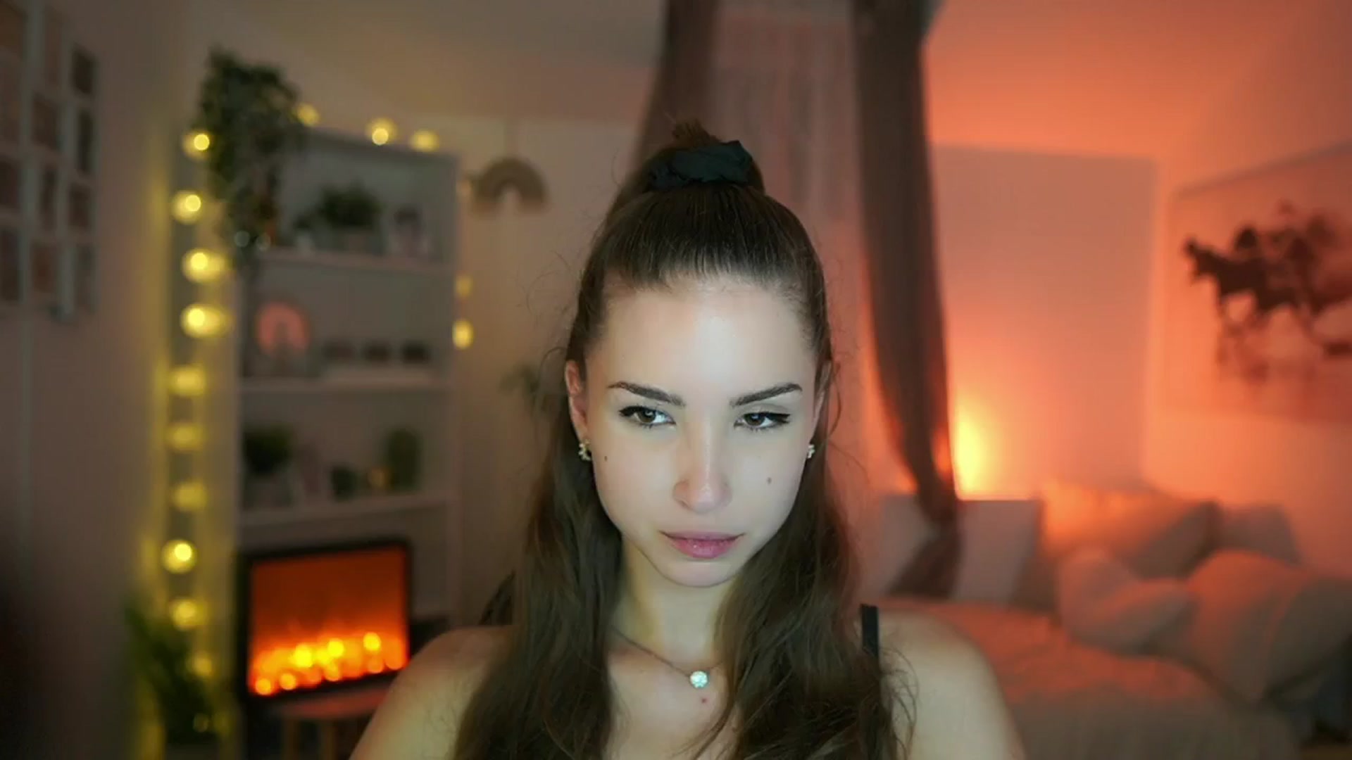 Gallery image thumbnail from Shy_jane's myfreecams stream on, 06/30/2024, 14:48 image 3 of 20