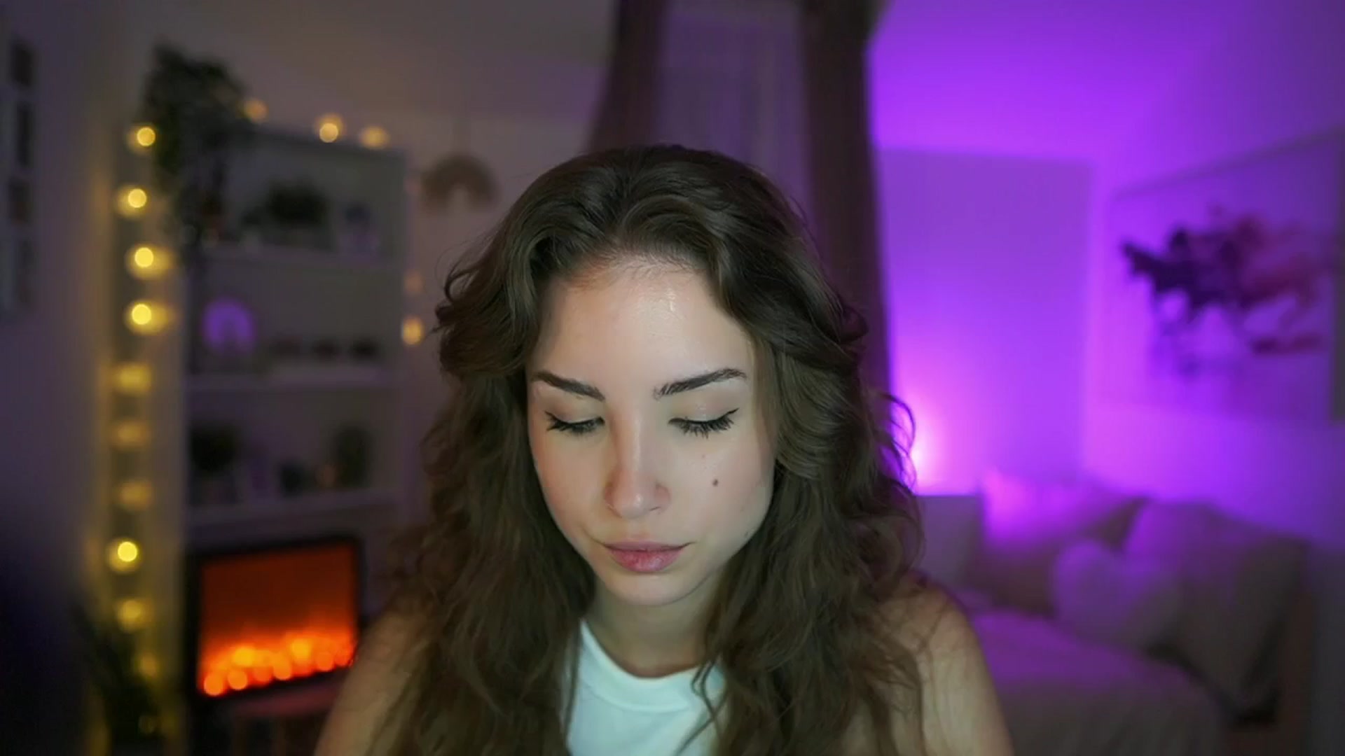 Gallery image thumbnail from Shy_jane's myfreecams stream on, 07/02/2024, 10:18 image 18 of 20