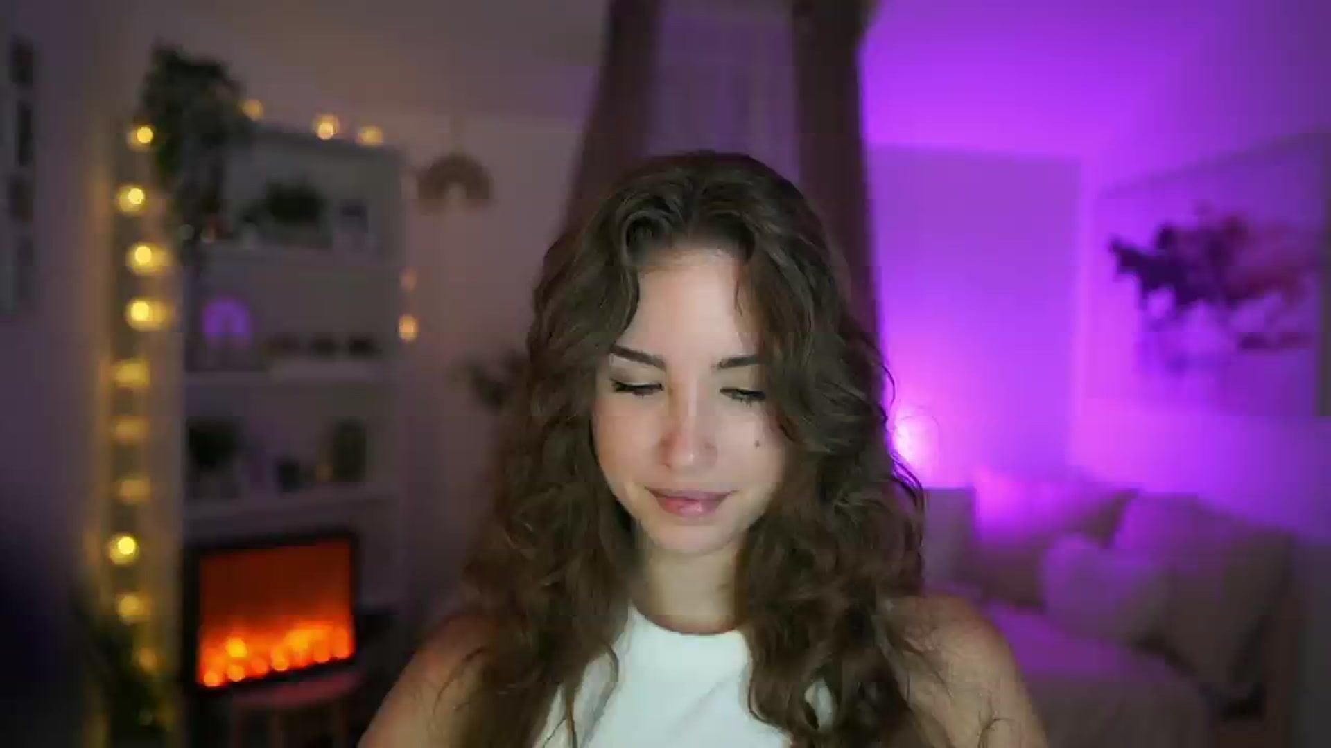 Gallery image thumbnail from Shy_jane's myfreecams stream on, 07/02/2024, 11:17 image 7 of 20