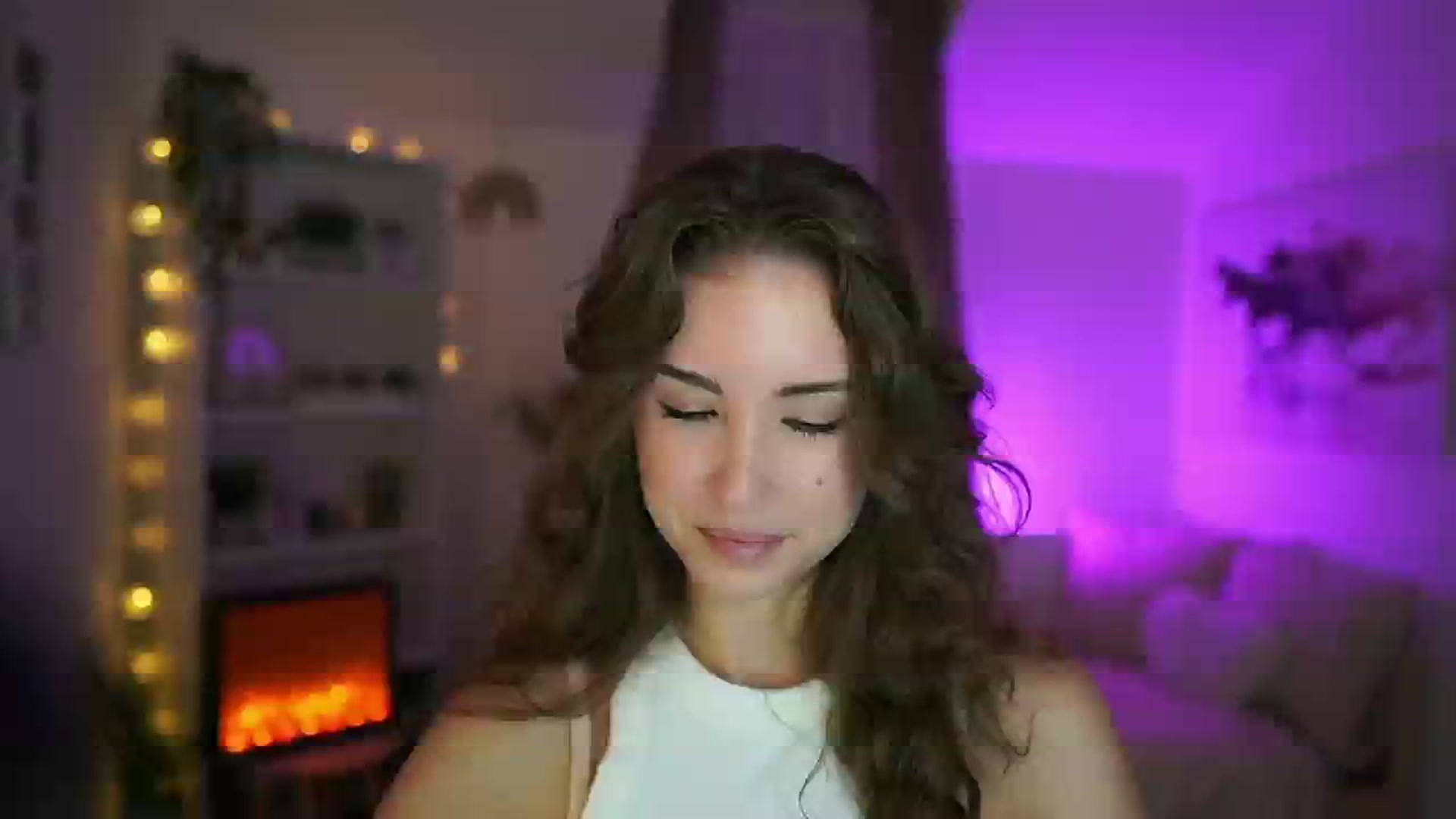 Gallery image thumbnail from Shy_jane's myfreecams stream on, 07/02/2024, 11:17 image 19 of 20
