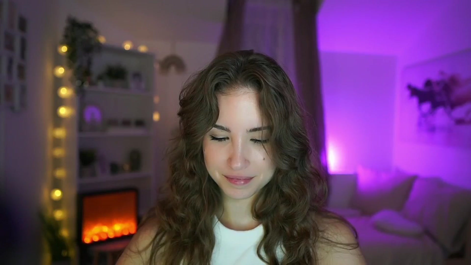 Gallery image thumbnail from Shy_jane's myfreecams stream on, 07/02/2024, 13:41 image 2 of 20