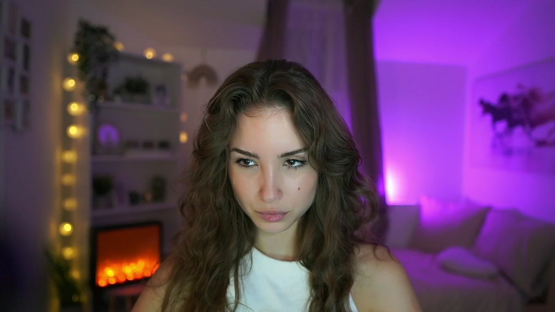 Gallery image thumbnail from Shy_jane's myfreecams stream on, 07/02/2024, 14:48 image 1 of 20