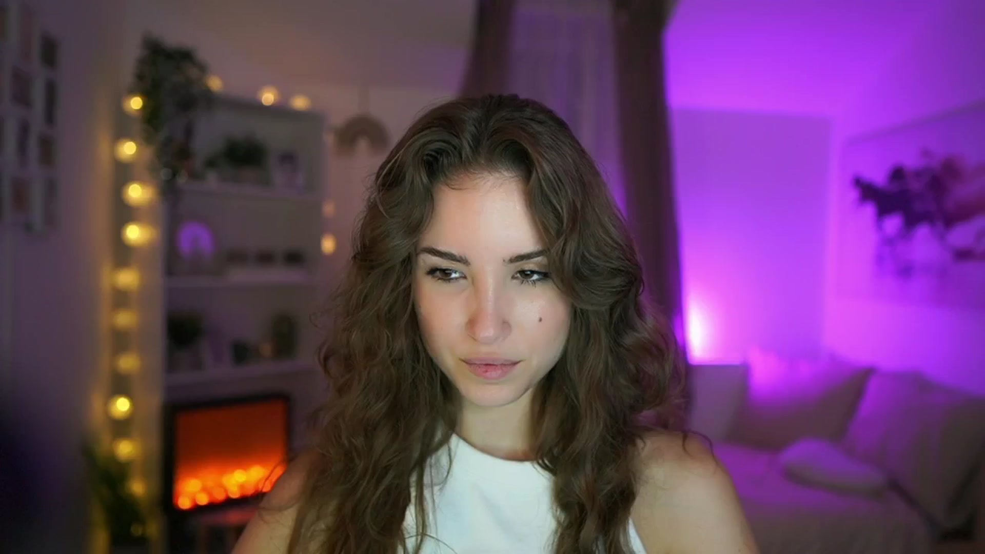 Gallery image thumbnail from Shy_jane's myfreecams stream on, 07/02/2024, 14:48 image 3 of 20