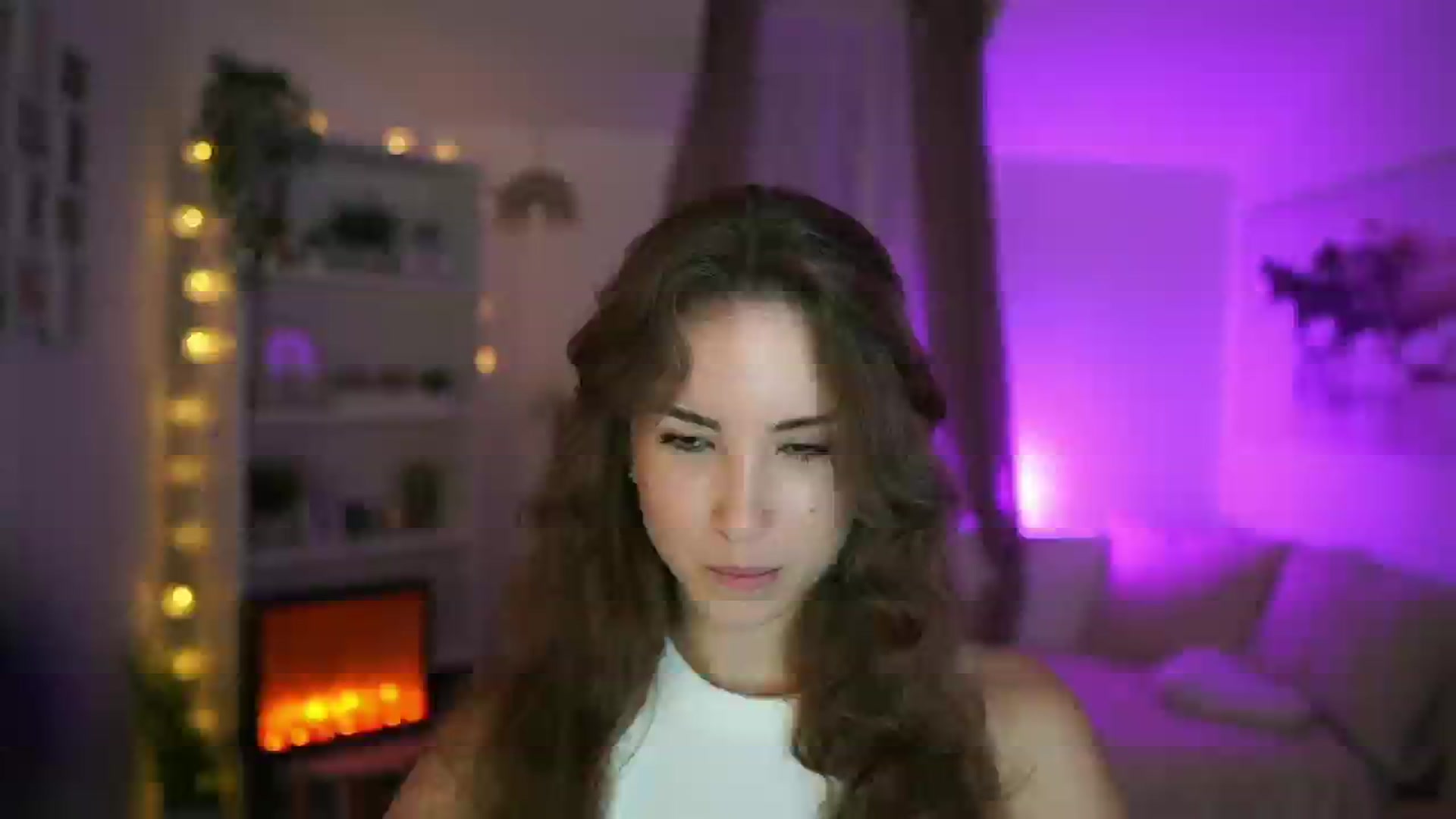 Gallery image thumbnail from Shy_jane's myfreecams stream on, 07/02/2024, 15:51 image 6 of 20