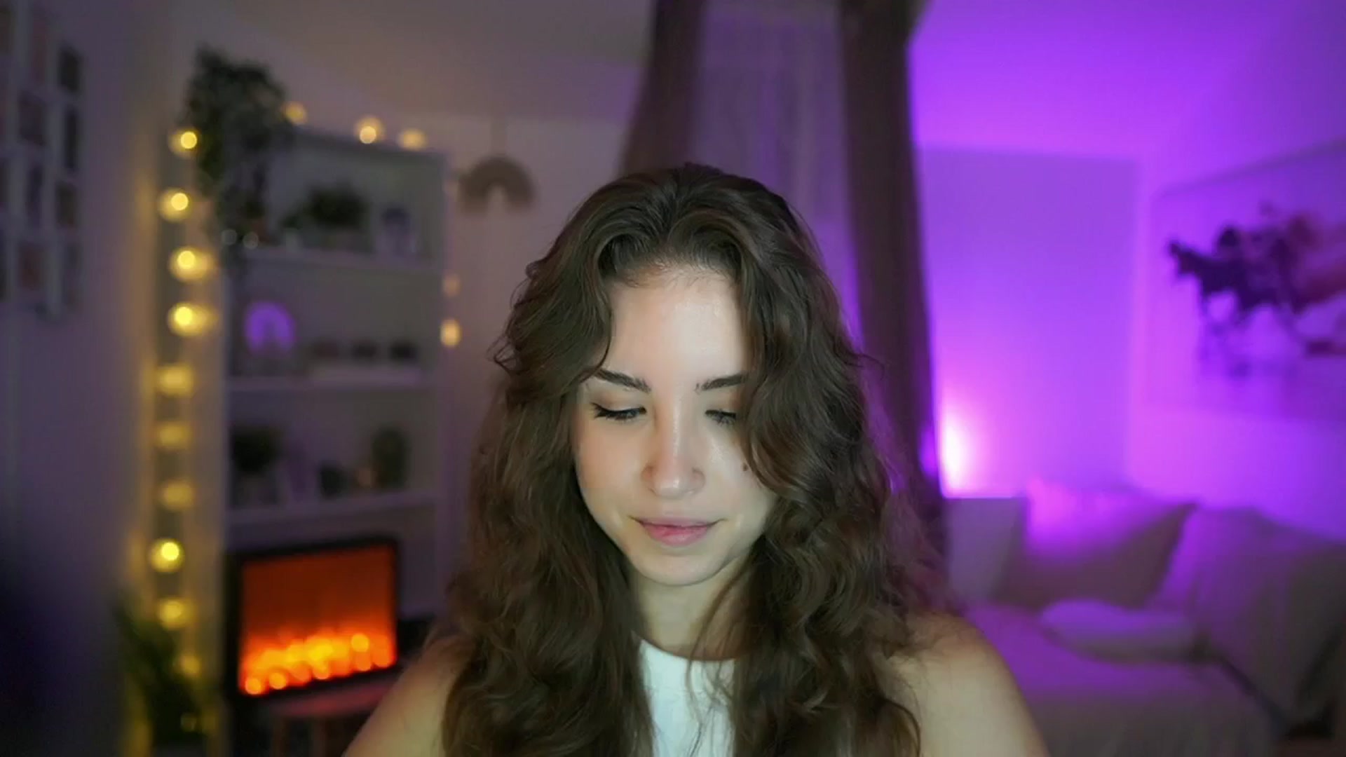 Gallery image thumbnail from Shy_jane's myfreecams stream on, 07/02/2024, 17:16 image 10 of 20
