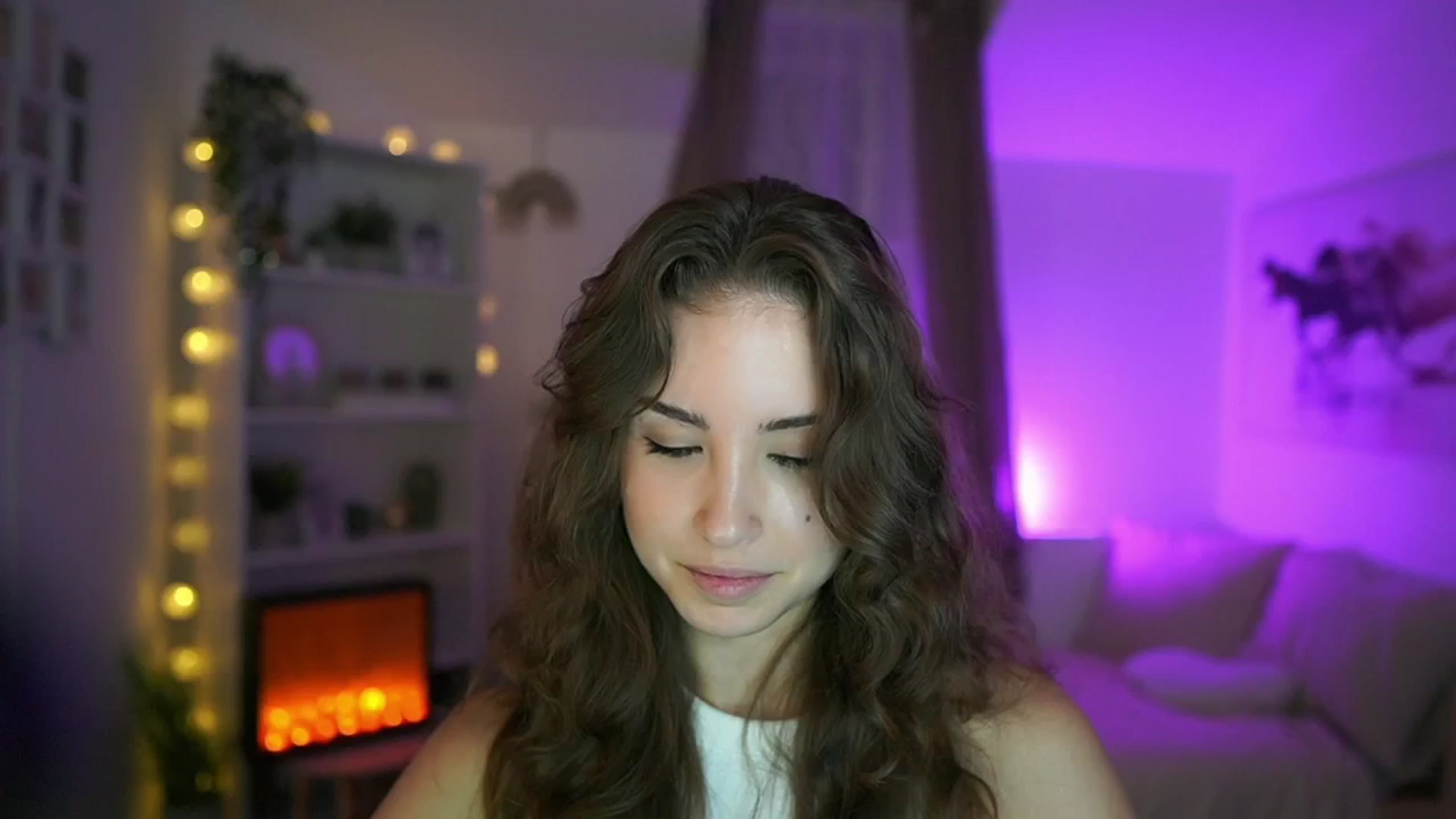 Gallery image thumbnail from Shy_jane's myfreecams stream on, 07/02/2024, 17:16 image 11 of 20