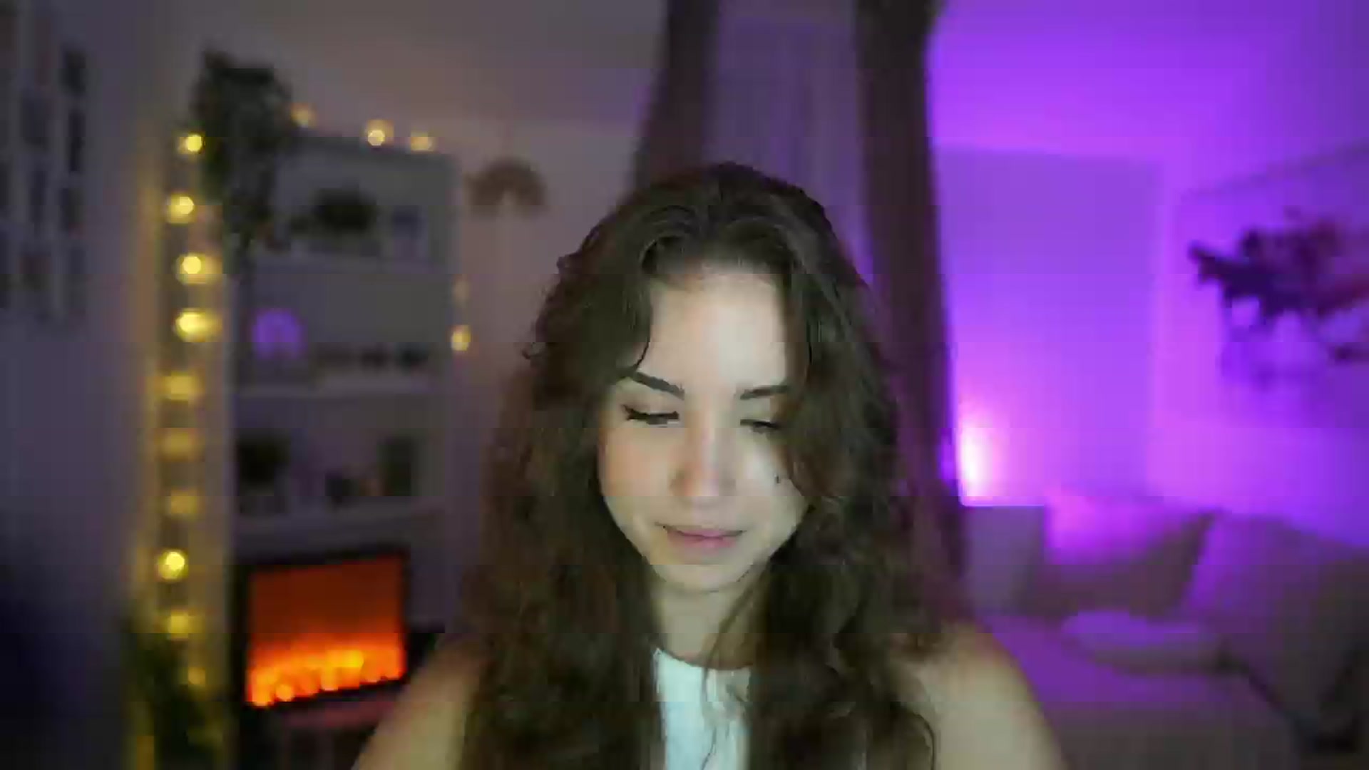 Gallery image thumbnail from Shy_jane's myfreecams stream on, 07/02/2024, 17:16 image 6 of 20