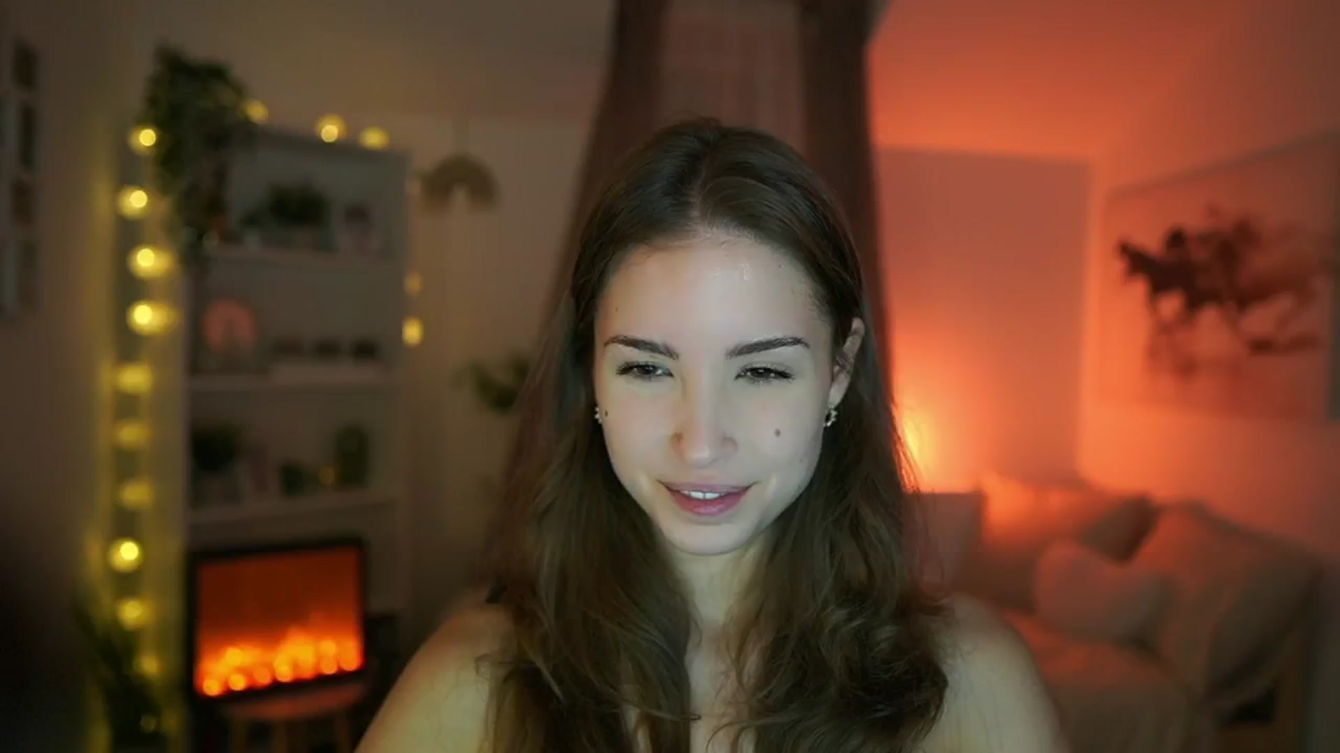 Gallery image thumbnail from Shy_jane's myfreecams stream on, 07/04/2024, 10:00 image 12 of 20
