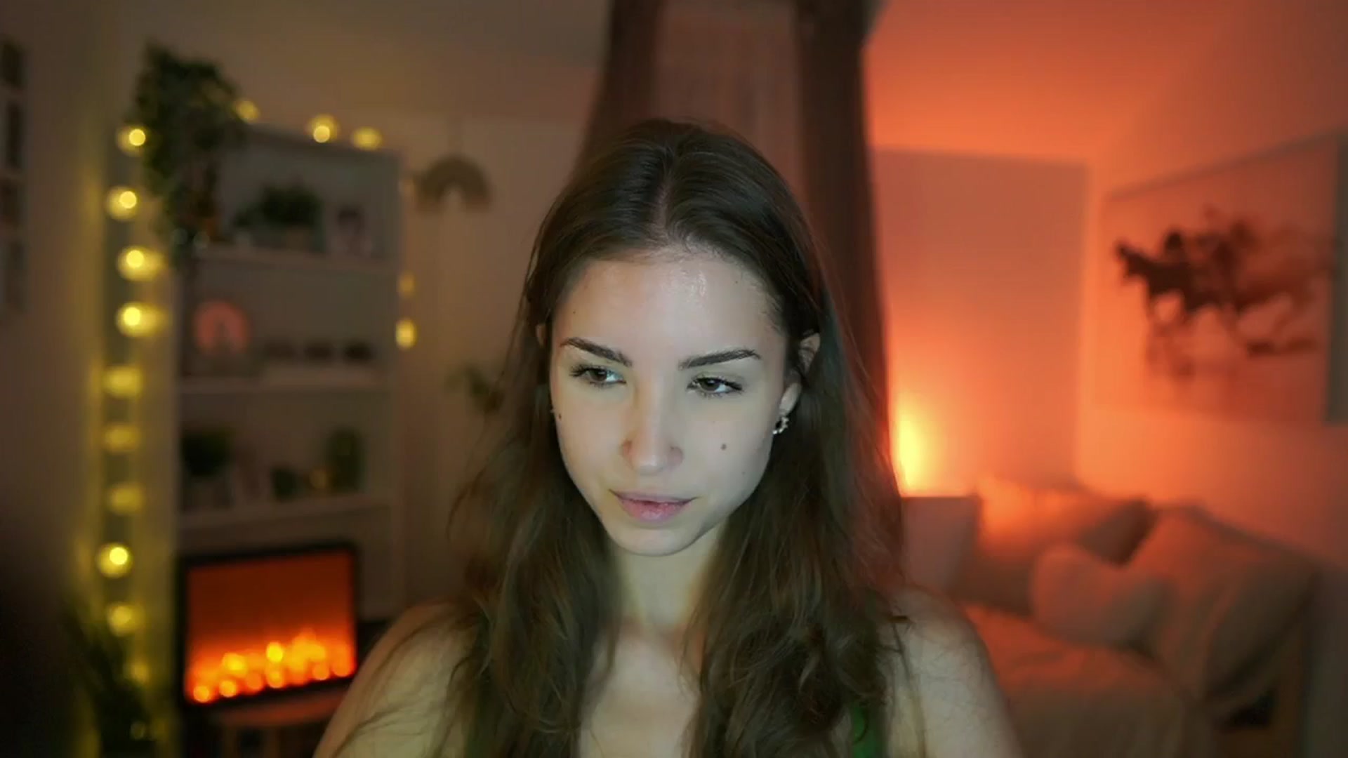 Gallery image thumbnail from Shy_jane's myfreecams stream on, 07/04/2024, 11:31 image 17 of 20