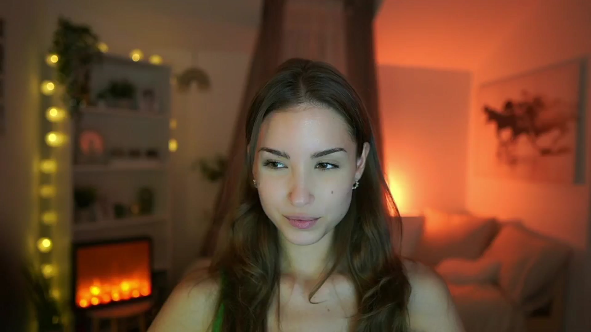 Gallery image thumbnail from Shy_jane's myfreecams stream on, 07/04/2024, 13:34 image 20 of 20
