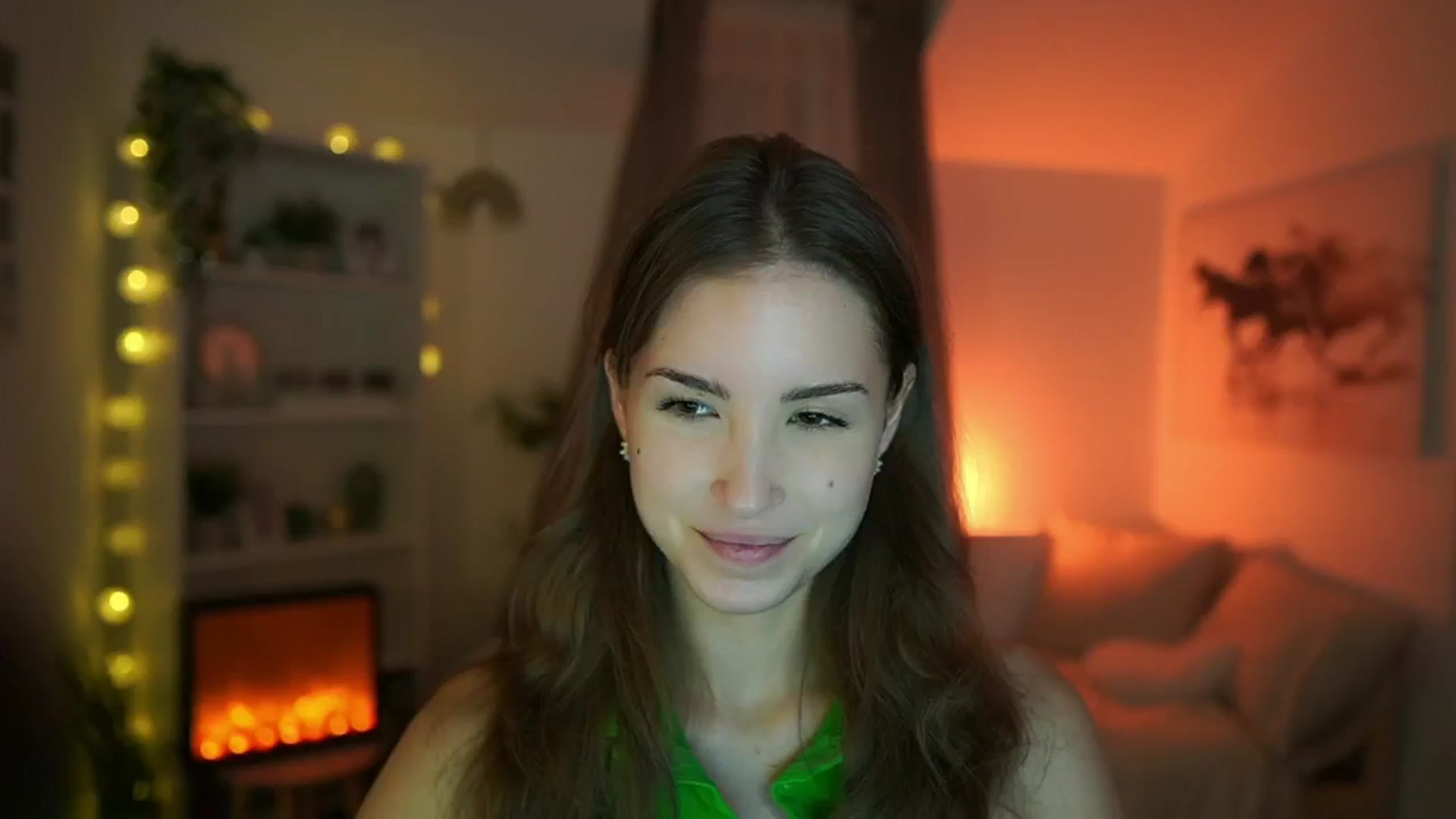 Gallery image thumbnail from Shy_jane's myfreecams stream on, 07/04/2024, 13:34 image 2 of 20