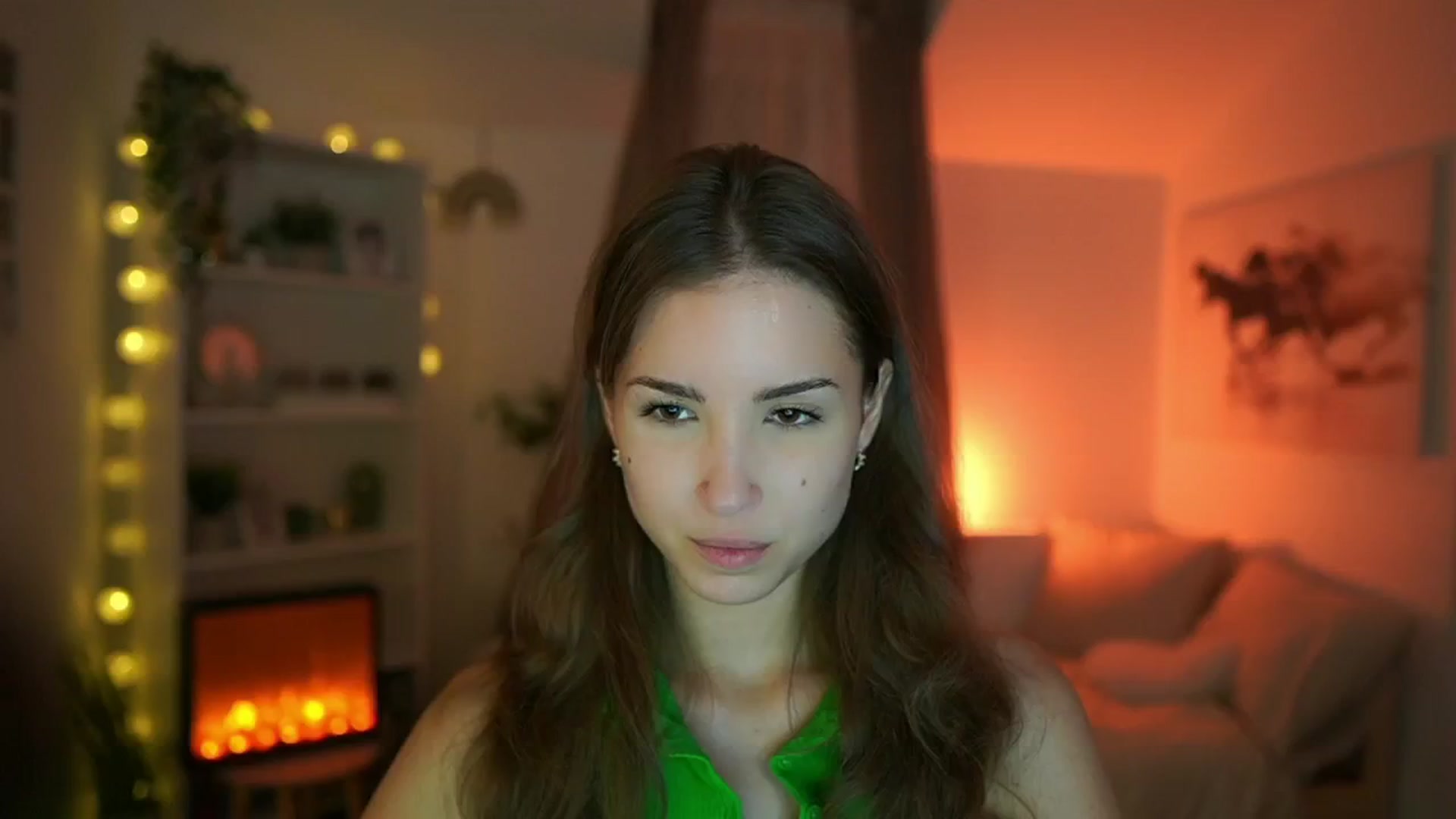 Gallery image thumbnail from Shy_jane's myfreecams stream on, 07/04/2024, 13:34 image 6 of 20