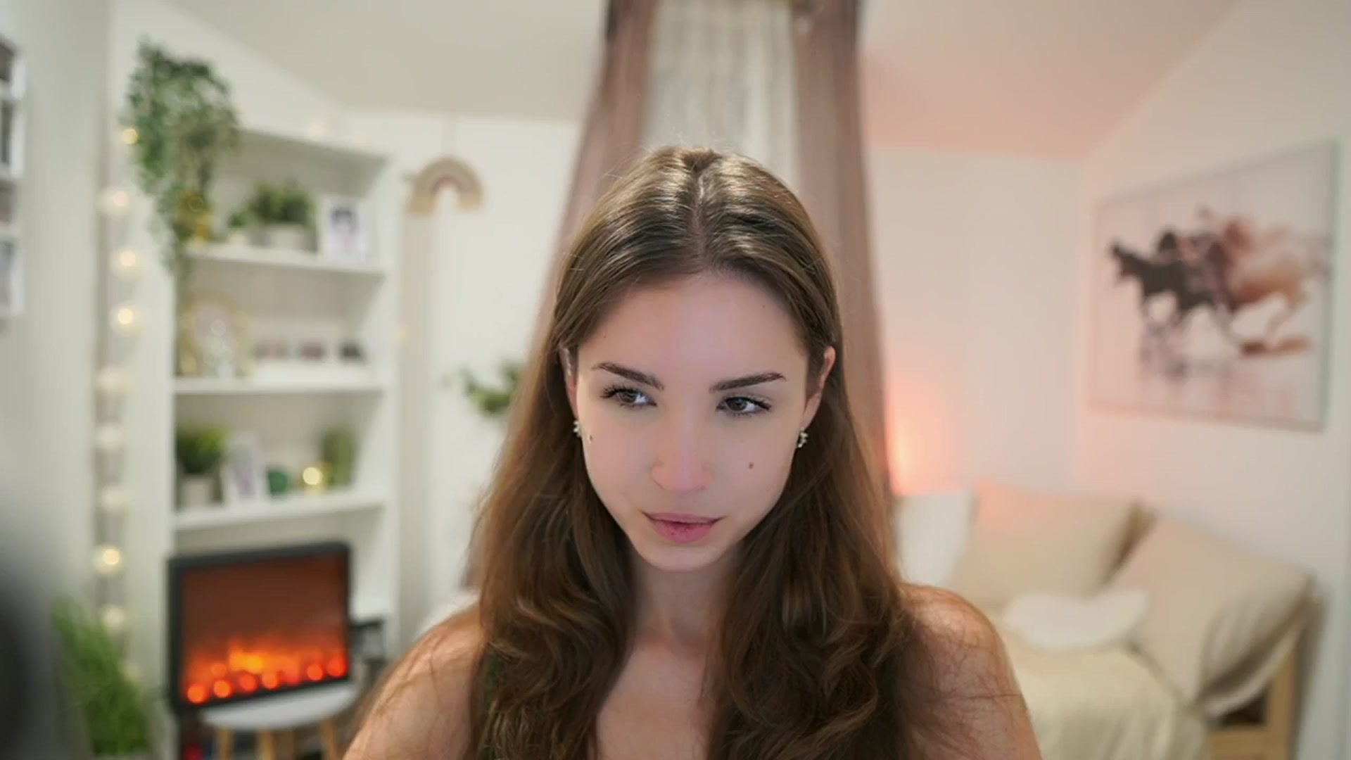 Gallery image thumbnail from Shy_jane's myfreecams stream on, 07/04/2024, 14:46 image 7 of 20