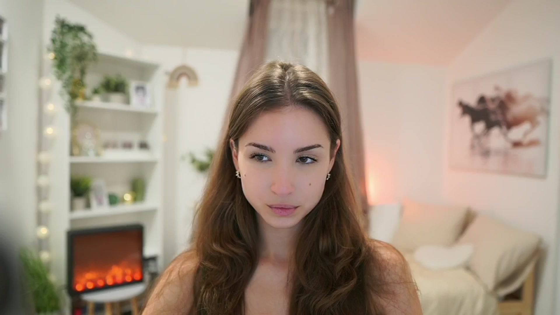 Gallery image thumbnail from Shy_jane's myfreecams stream on, 07/04/2024, 14:46 image 3 of 20