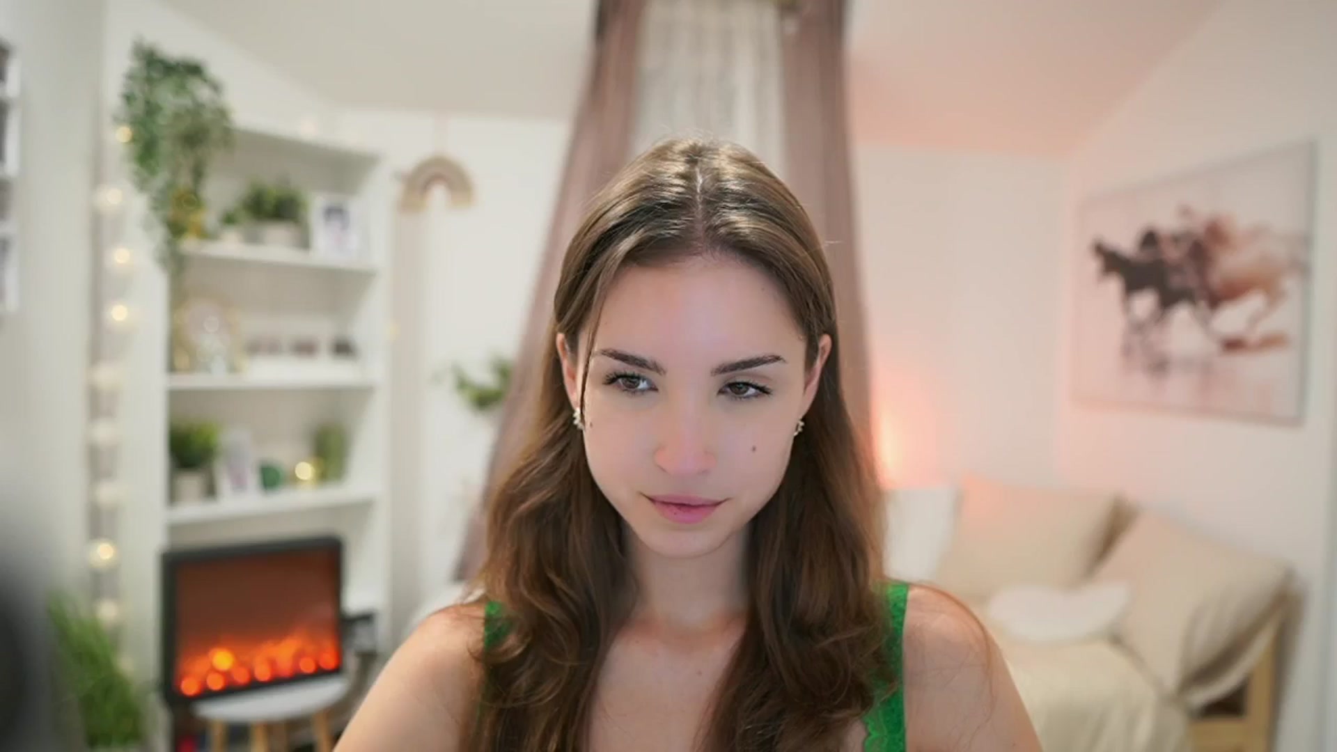 Gallery image thumbnail from Shy_jane's myfreecams stream on, 07/04/2024, 15:28 image 2 of 20