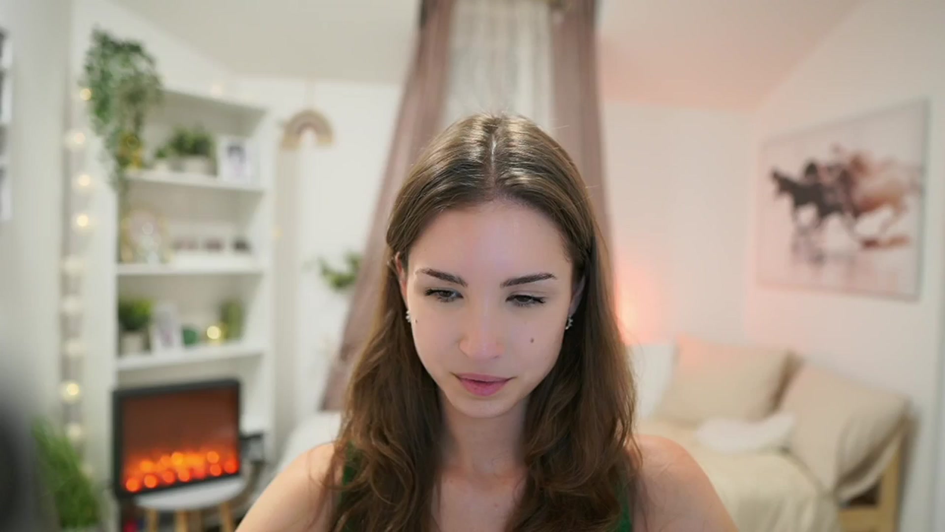 Gallery image thumbnail from Shy_jane's myfreecams stream on, 07/04/2024, 15:28 image 19 of 20