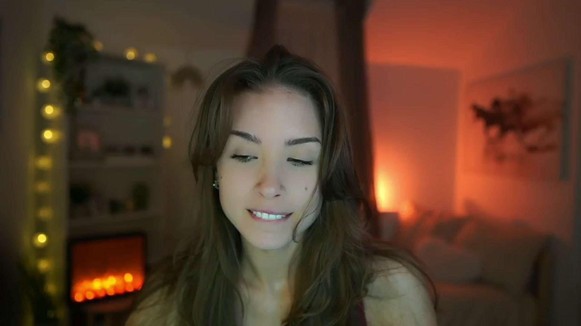 Gallery image thumbnail from Shy_jane's myfreecams stream on, 07/05/2024, 09:26 image 8 of 20