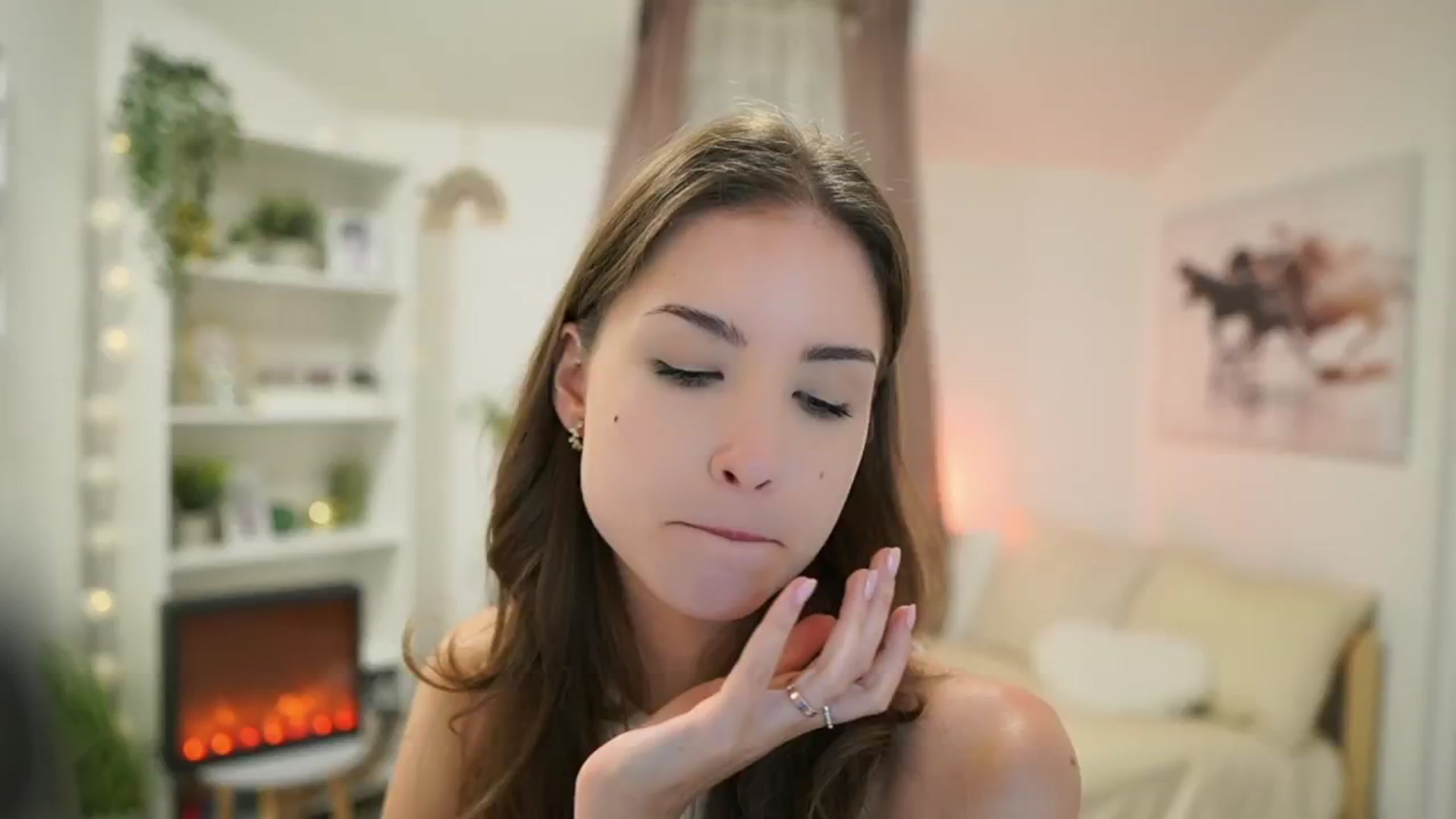 Gallery image thumbnail from Shy_jane's myfreecams stream on, 07/05/2024, 14:24 image 18 of 20