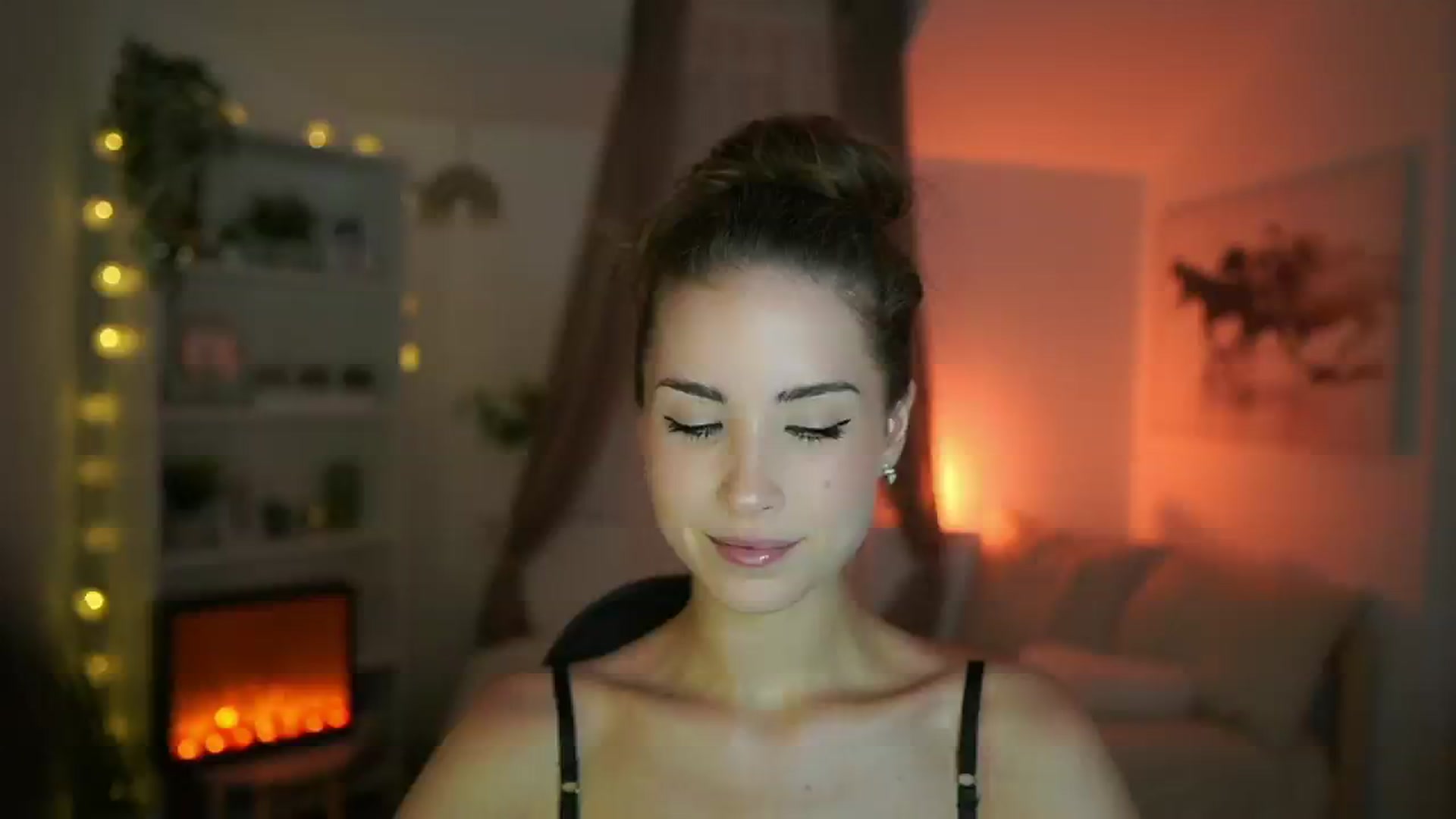 Gallery image thumbnail from Shy_jane's myfreecams stream on, 07/08/2024, 13:51 image 2 of 20