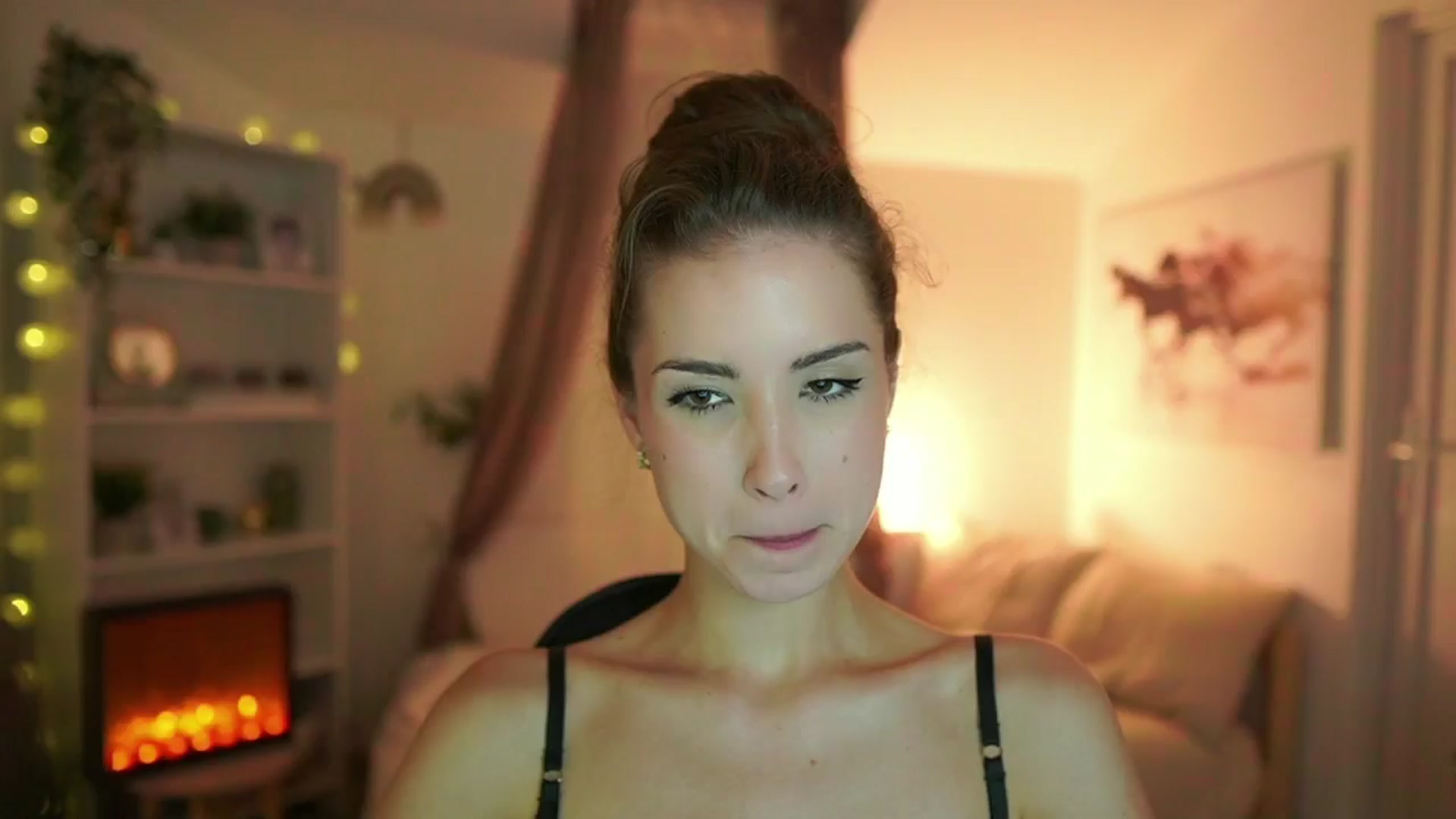 Gallery image thumbnail from Shy_jane's myfreecams stream on, 07/08/2024, 17:41 image 8 of 20