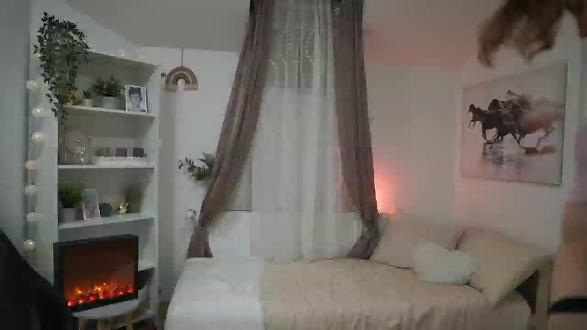 Gallery image thumbnail from Shy_jane's myfreecams stream on, 07/09/2024, 10:07 image 13 of 20