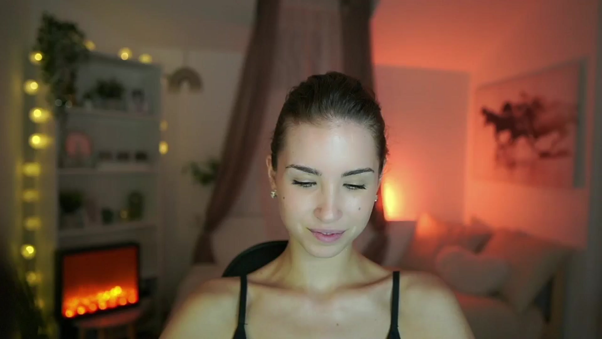 Gallery image thumbnail from Shy_jane's myfreecams stream on, 07/11/2024, 11:58 image 18 of 20