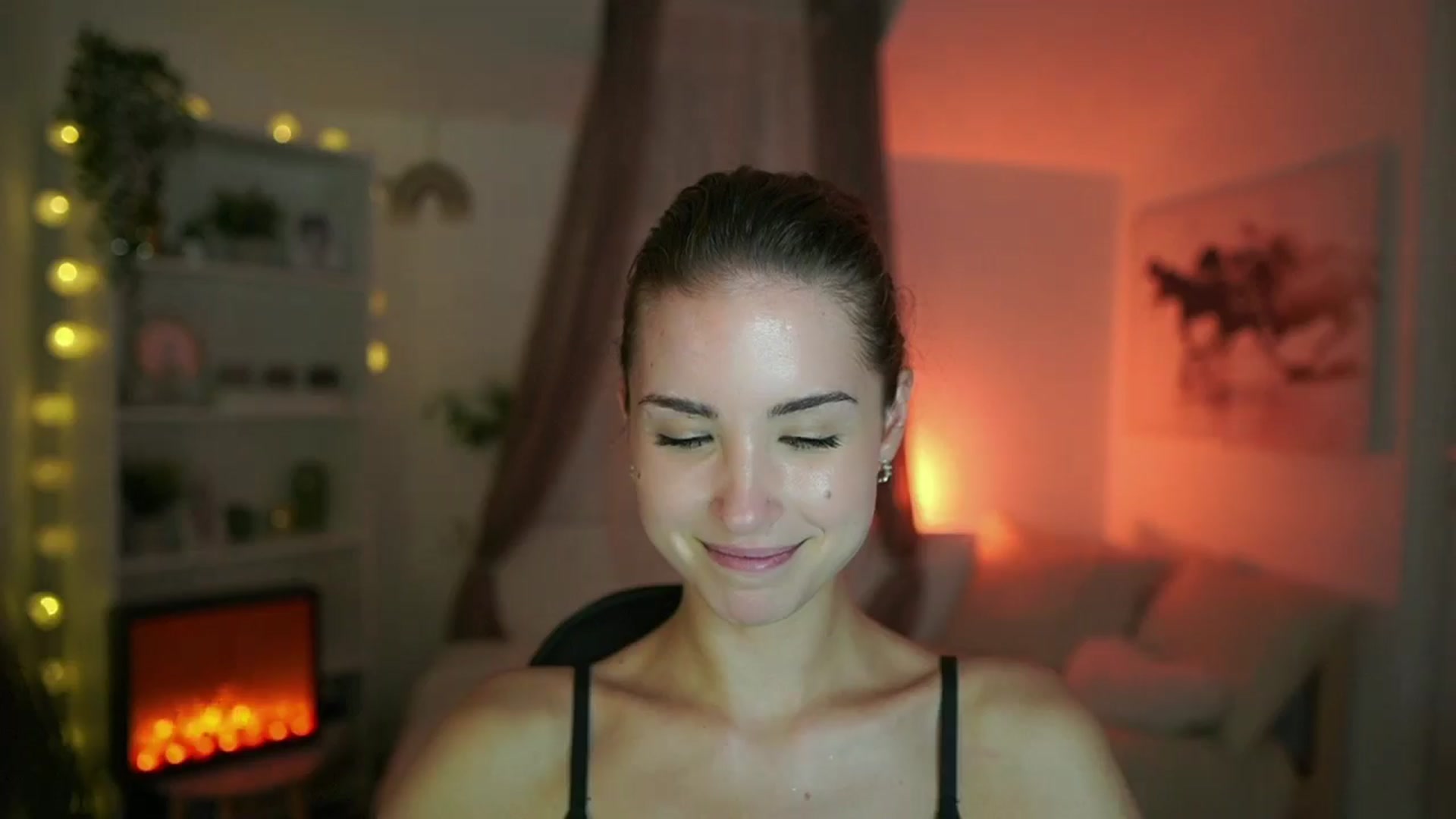 Gallery image thumbnail from Shy_jane's myfreecams stream on, 07/11/2024, 17:24 image 10 of 20
