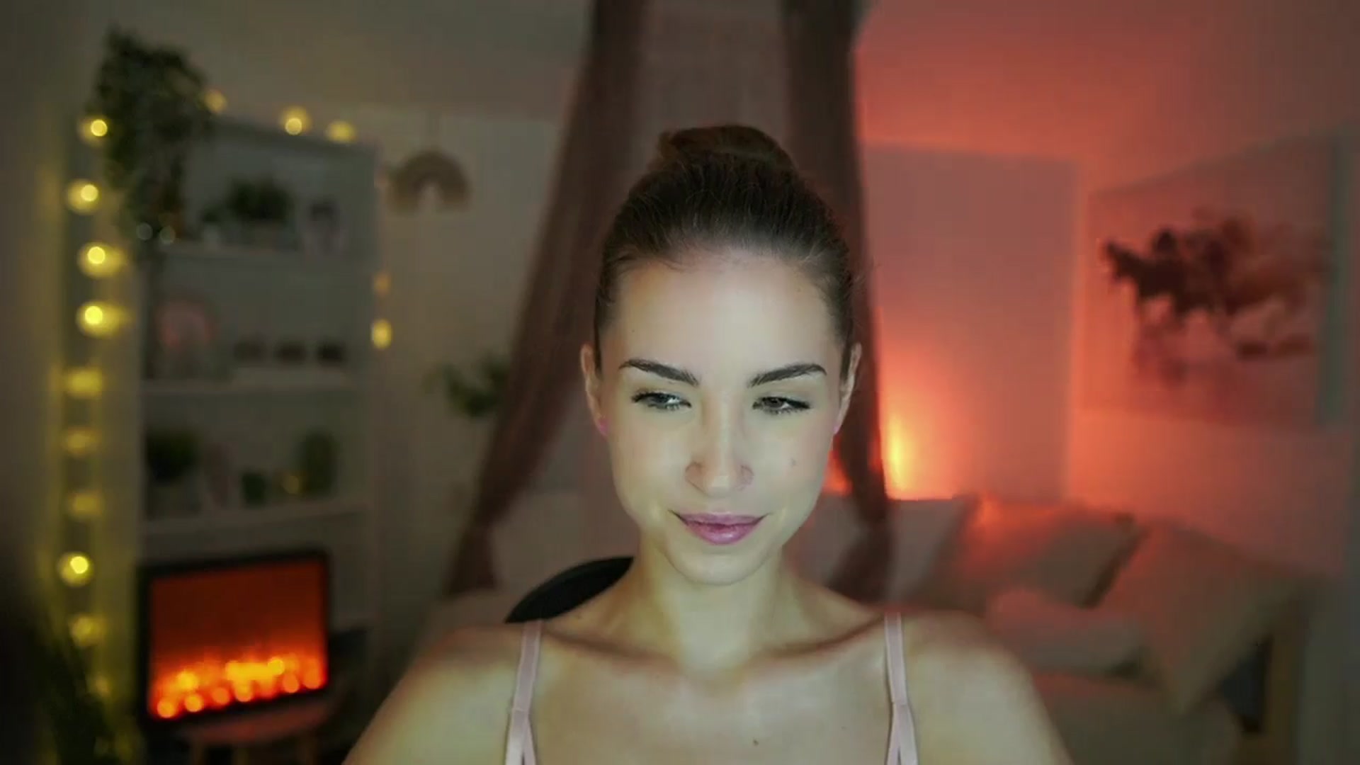 Gallery image thumbnail from Shy_jane's myfreecams stream on, 07/14/2024, 10:36 image 16 of 20