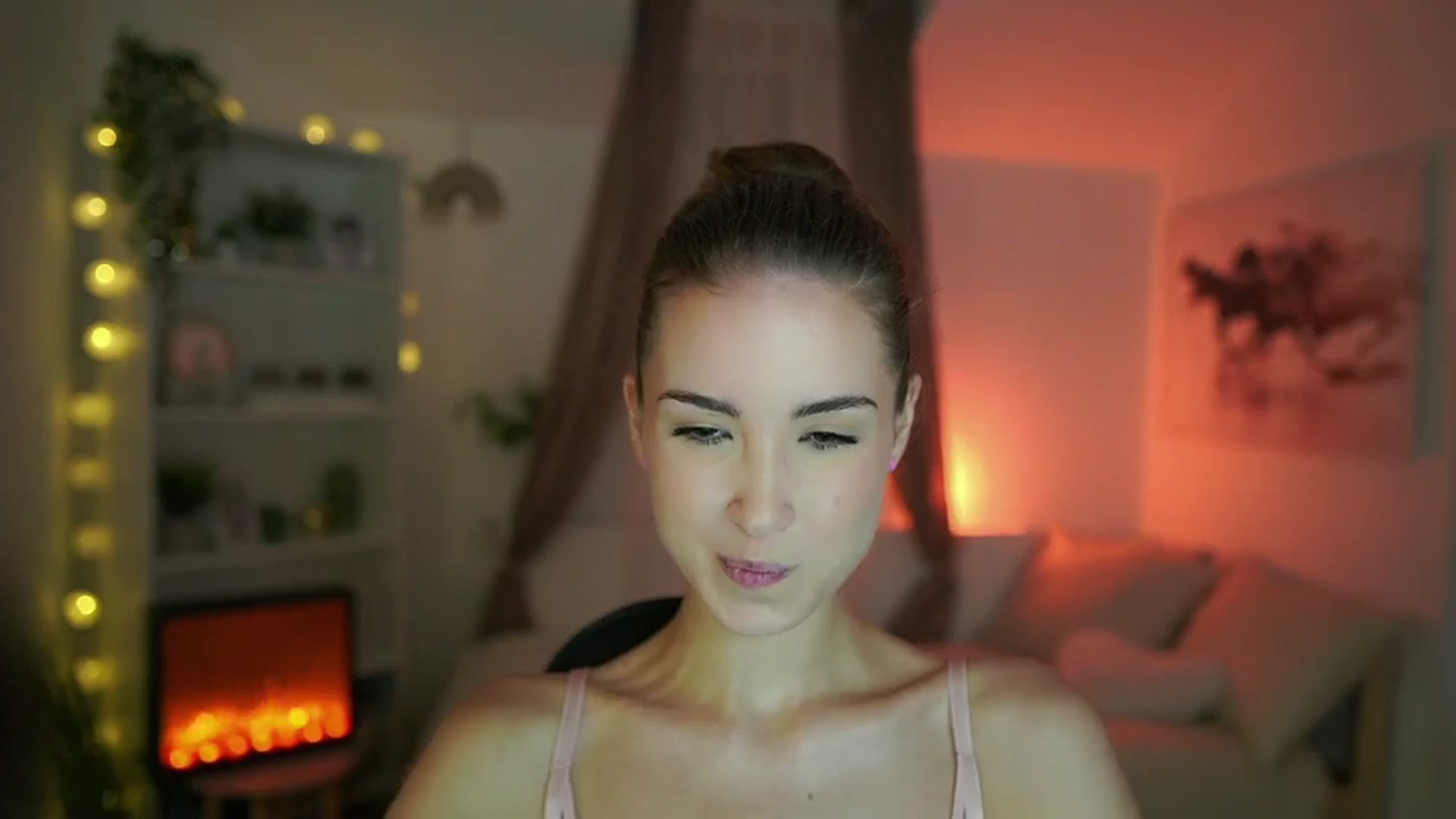 Gallery image thumbnail from Shy_jane's myfreecams stream on, 07/14/2024, 10:36 image 18 of 20