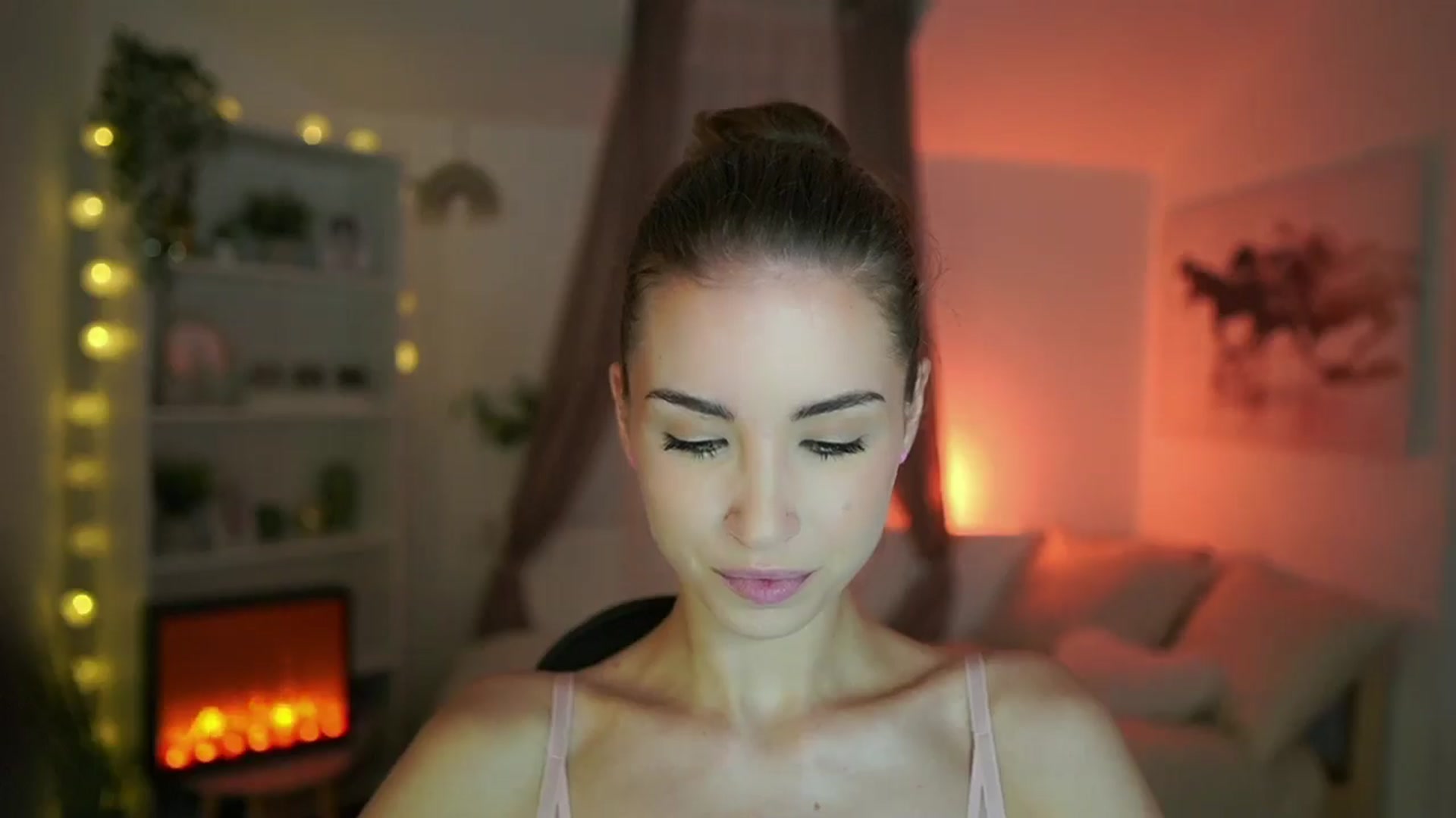 Gallery image thumbnail from Shy_jane's myfreecams stream on, 07/14/2024, 11:07 image 4 of 20
