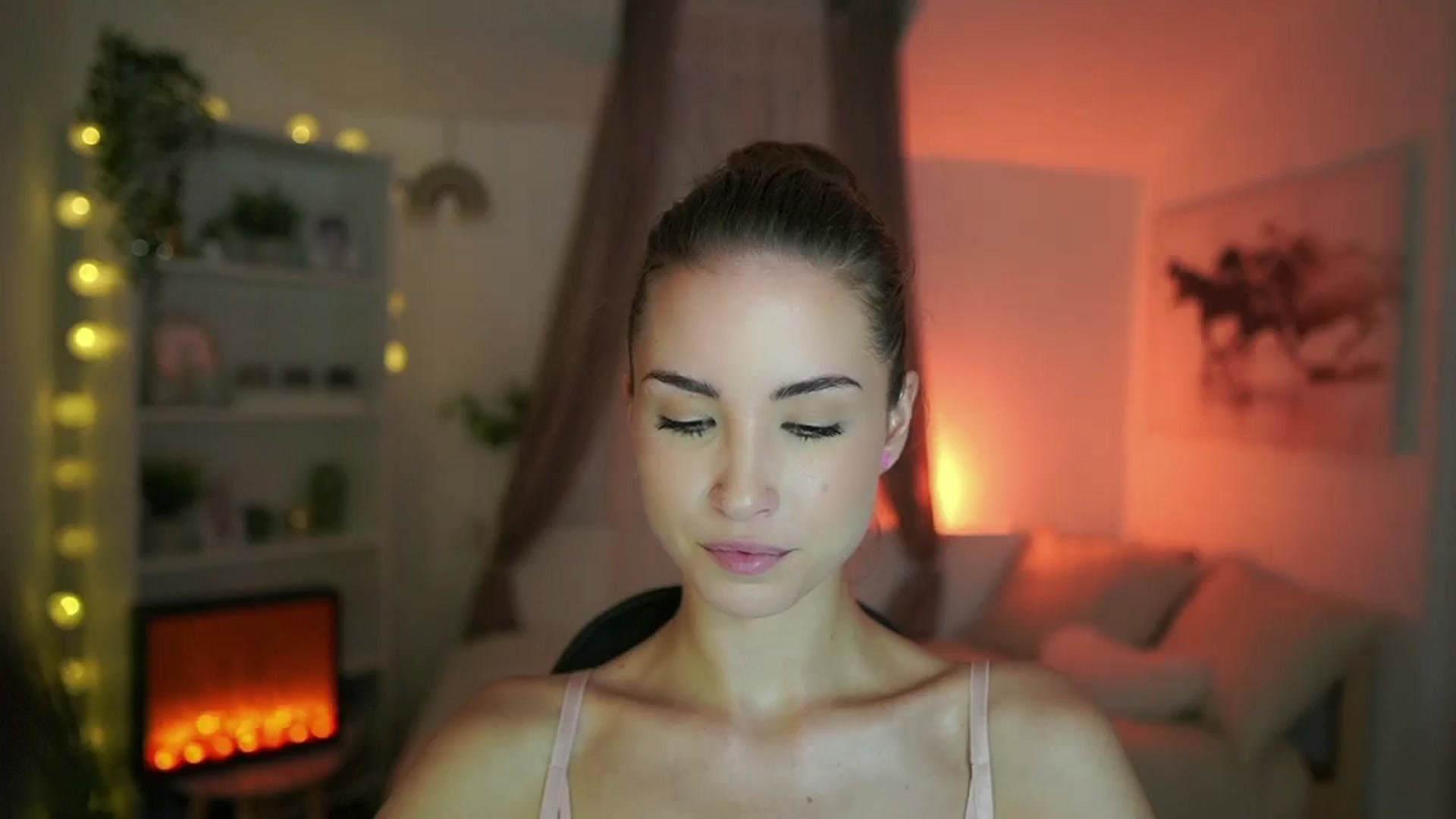 Gallery image thumbnail from Shy_jane's myfreecams stream on, 07/14/2024, 13:33 image 9 of 20