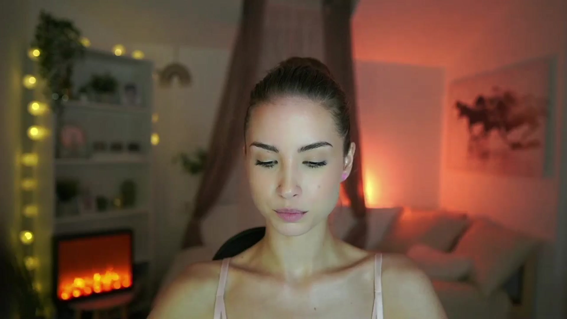 Gallery image thumbnail from Shy_jane's myfreecams stream on, 07/14/2024, 13:33 image 6 of 20