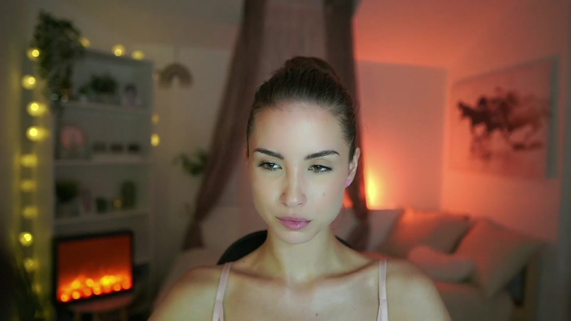 Gallery image thumbnail from Shy_jane's myfreecams stream on, 07/14/2024, 13:33 image 8 of 20
