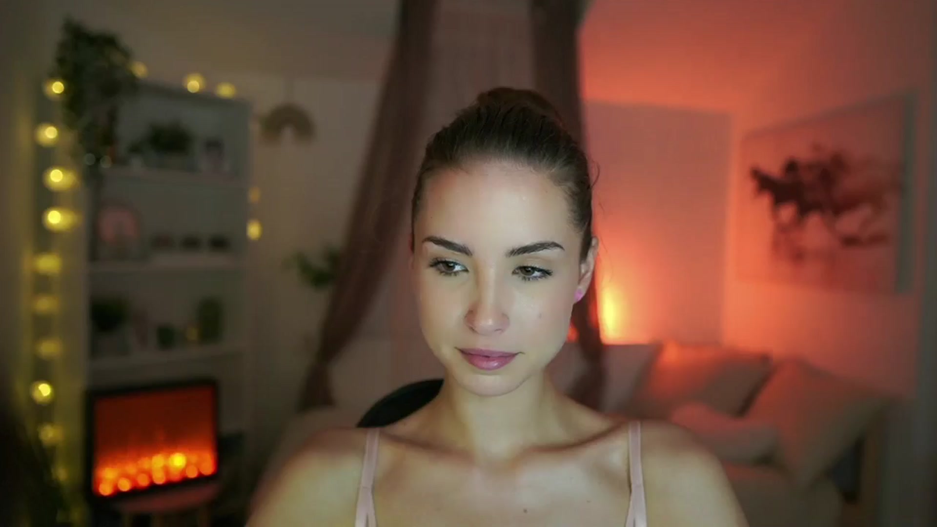 Gallery image thumbnail from Shy_jane's myfreecams stream on, 07/14/2024, 13:33 image 17 of 20