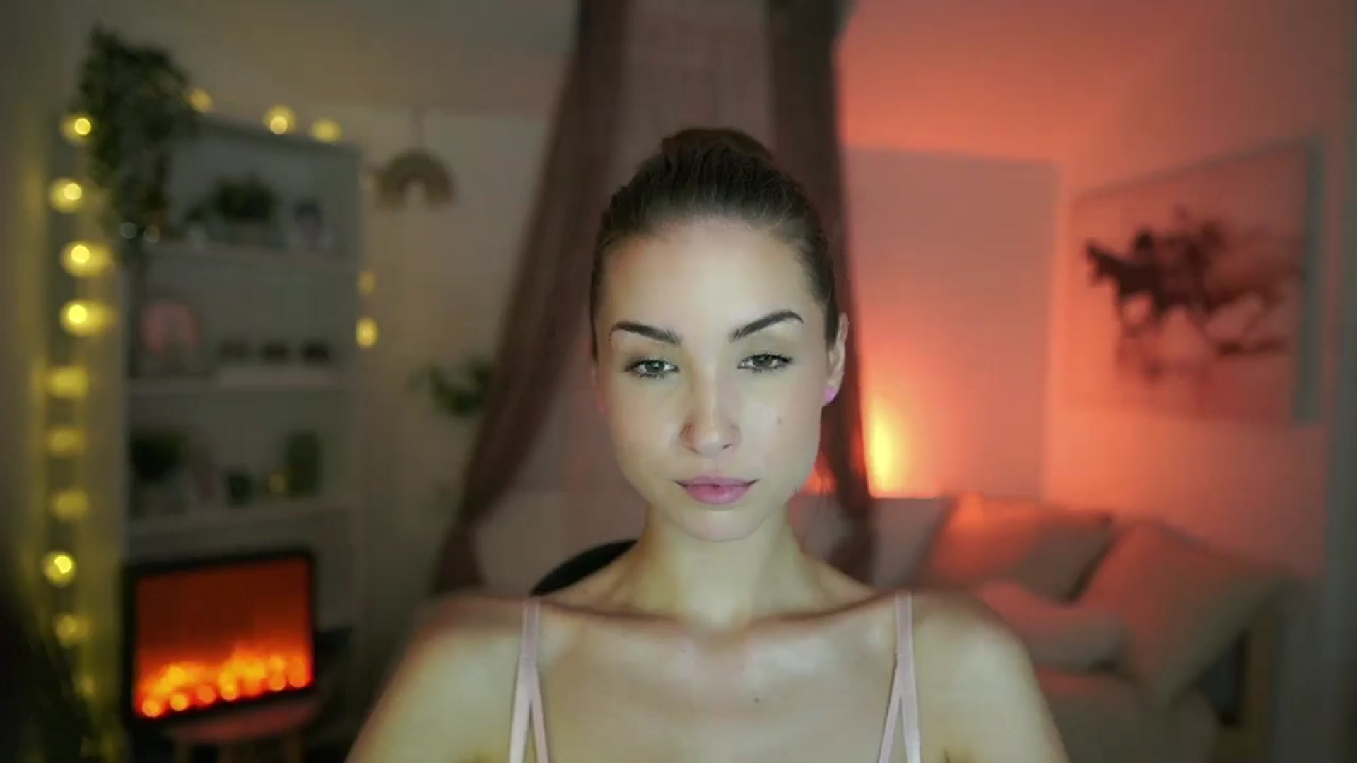 Gallery image thumbnail from Shy_jane's myfreecams stream on, 07/14/2024, 14:24 image 11 of 20