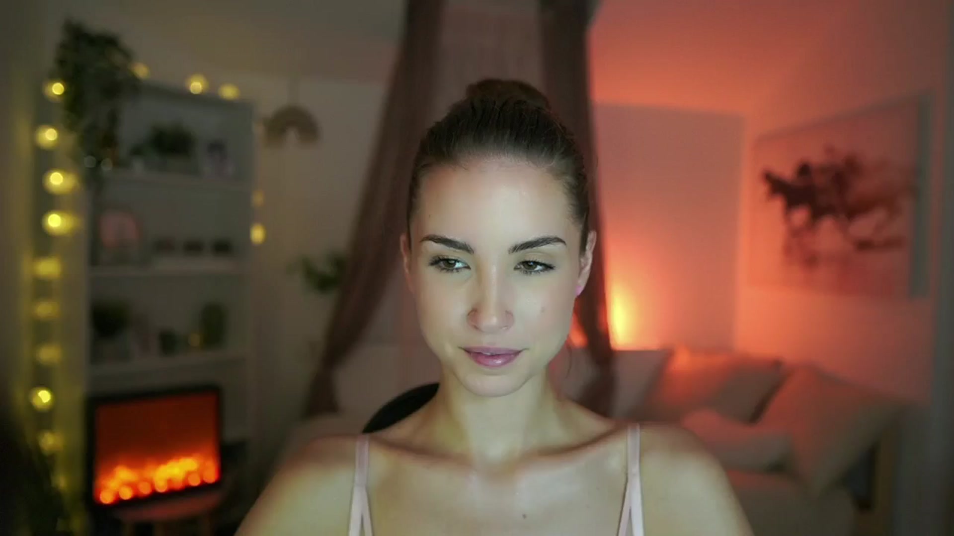 Gallery image thumbnail from Shy_jane's myfreecams stream on, 07/14/2024, 14:24 image 13 of 20