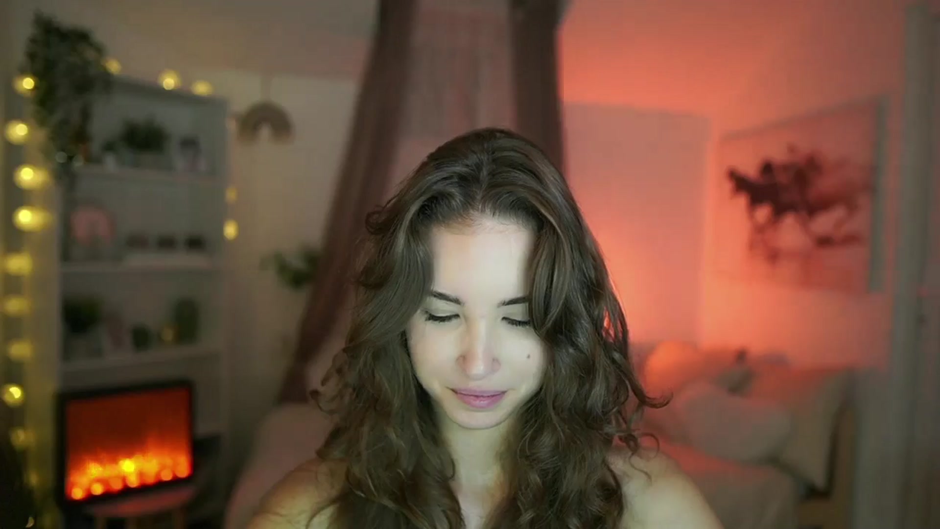 Gallery image thumbnail from Shy_jane's myfreecams stream on, 07/16/2024, 15:14 image 13 of 20