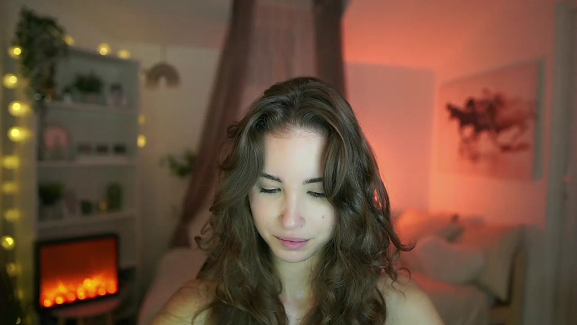 Gallery image thumbnail from Shy_jane's myfreecams stream on, 07/16/2024, 15:14 image 12 of 20