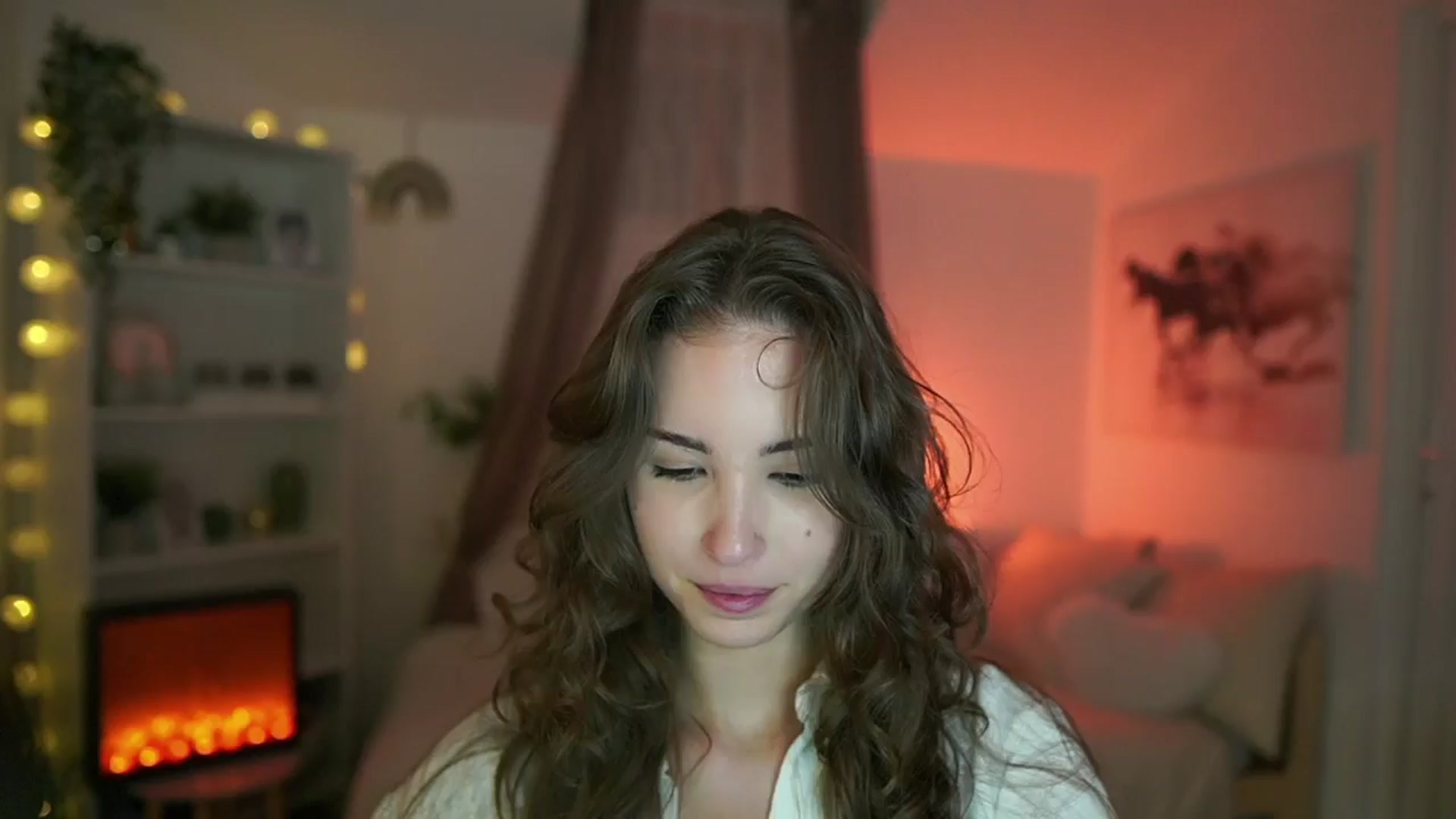 Gallery image thumbnail from Shy_jane's myfreecams stream on, 07/16/2024, 16:06 image 6 of 20