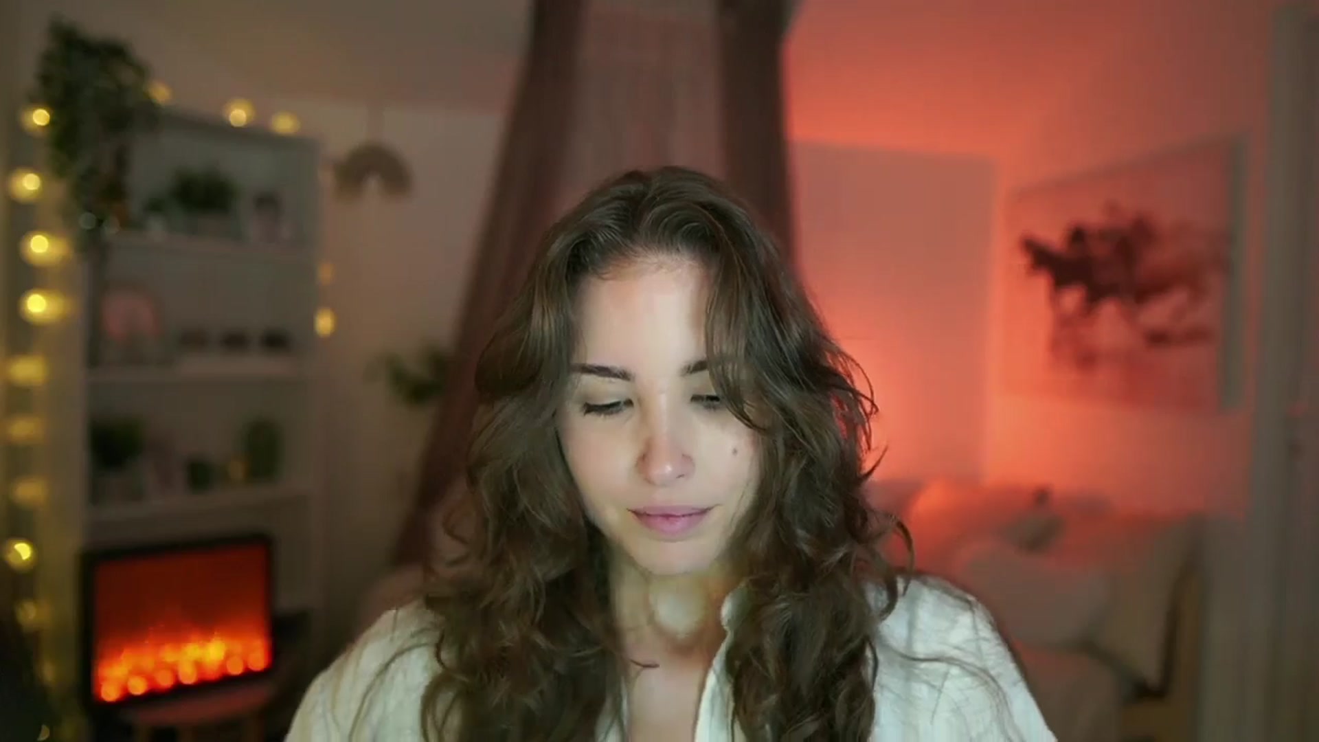 Gallery image thumbnail from Shy_jane's myfreecams stream on, 07/16/2024, 16:06 image 12 of 20