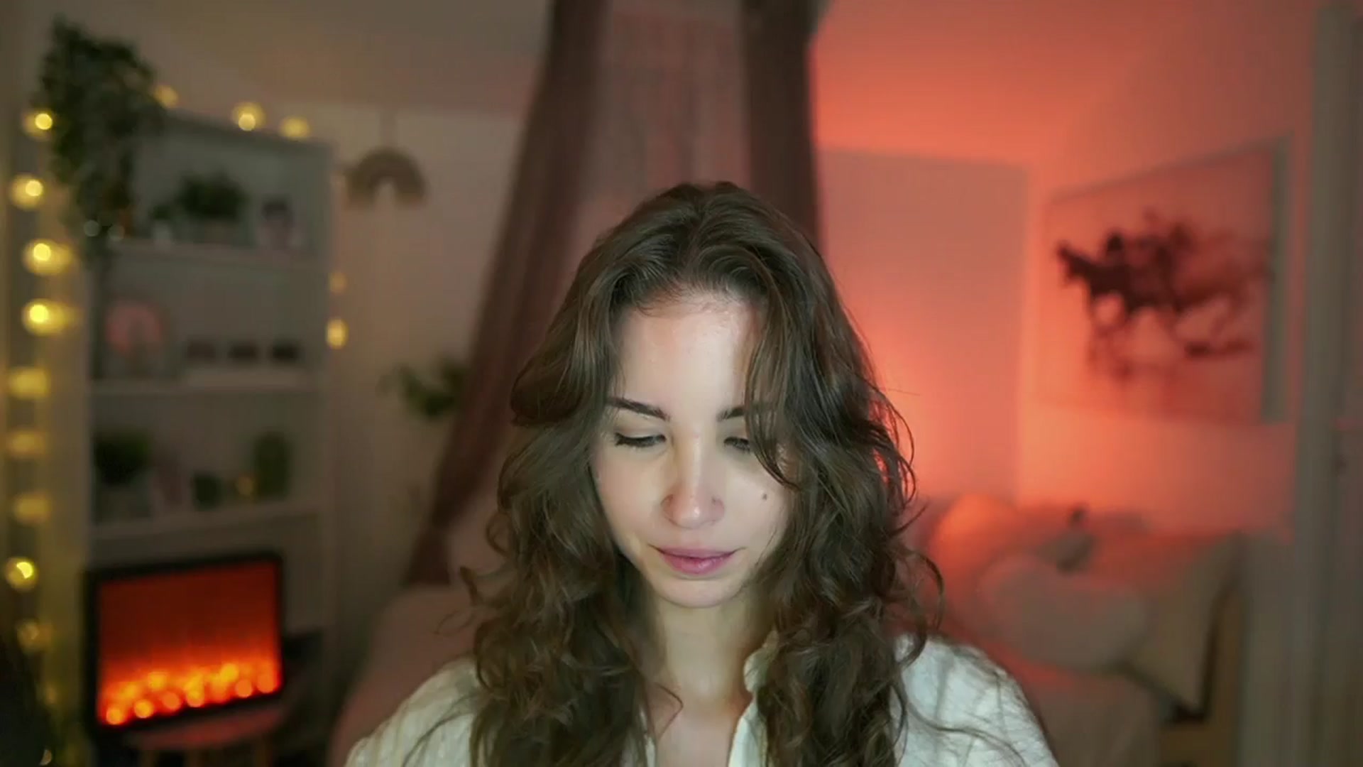 Gallery image thumbnail from Shy_jane's myfreecams stream on, 07/16/2024, 16:06 image 17 of 20