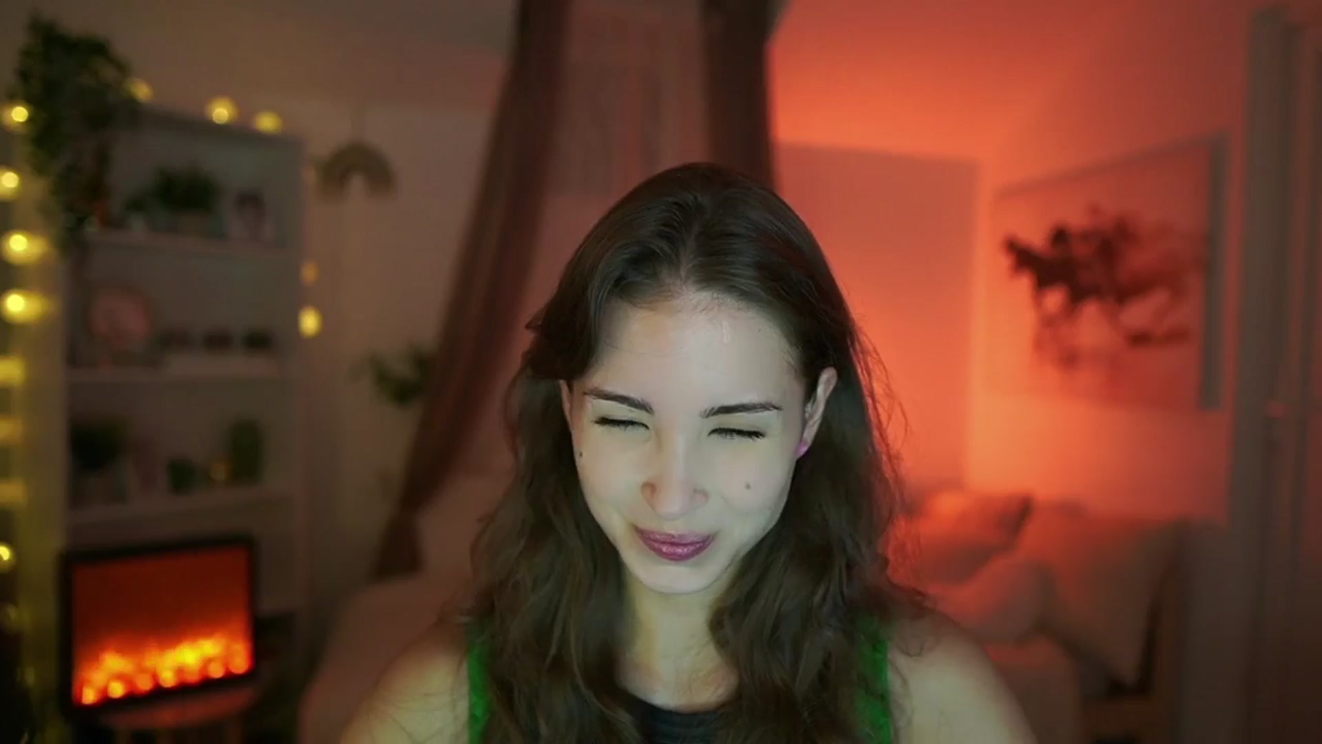 Gallery image thumbnail from Shy_jane's myfreecams stream on, 07/25/2024, 08:55 image 4 of 20