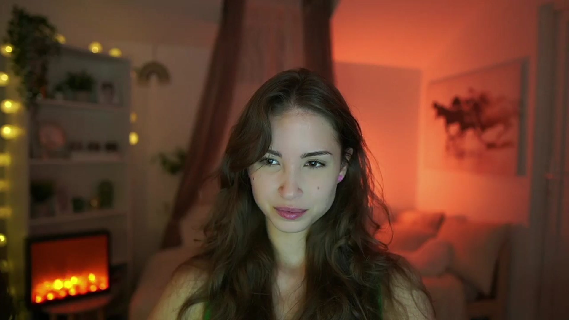 Gallery image thumbnail from Shy_jane's myfreecams stream on, 07/25/2024, 08:55 image 18 of 20